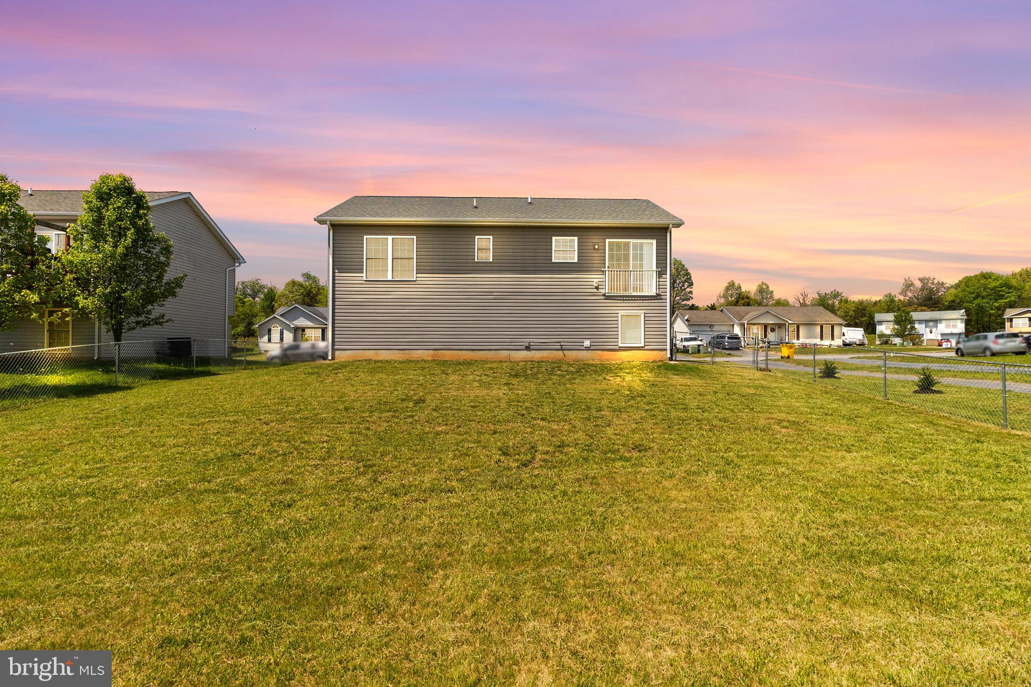 CHESSIE COURT - Residential