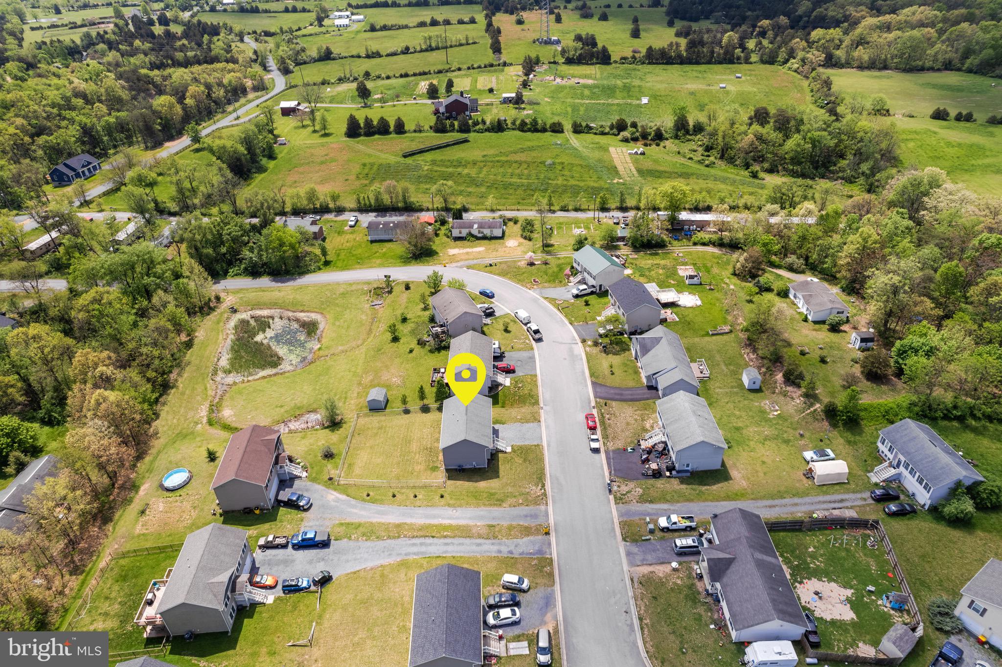 CHESSIE COURT - Residential