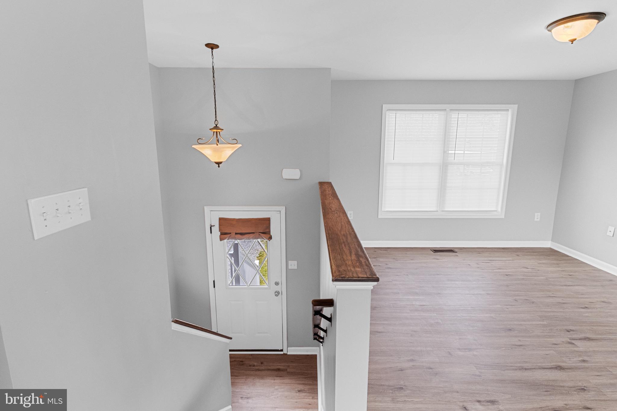 CHESSIE COURT - Residential