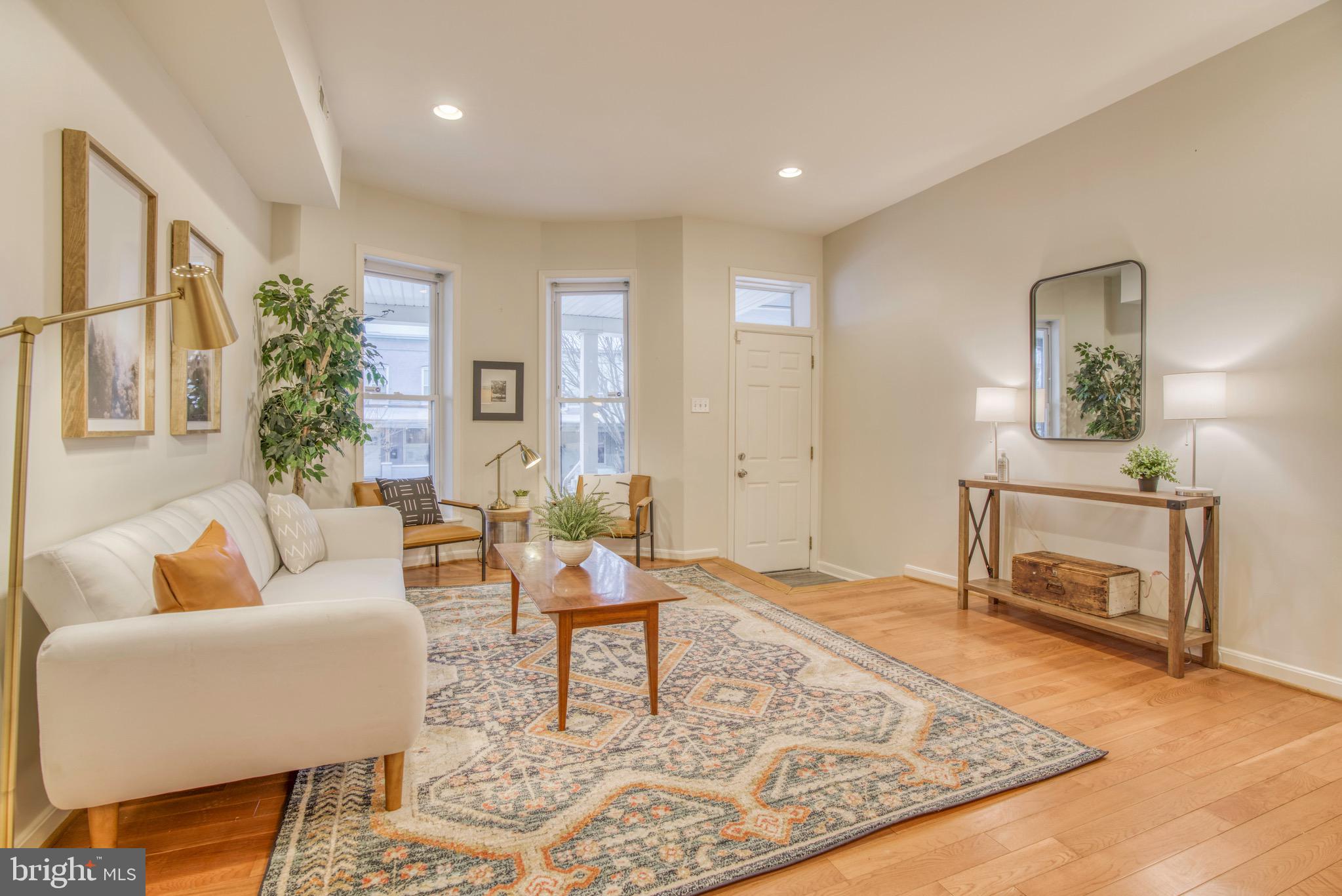 HAMPDEN HISTORIC DISTRICT - Residential