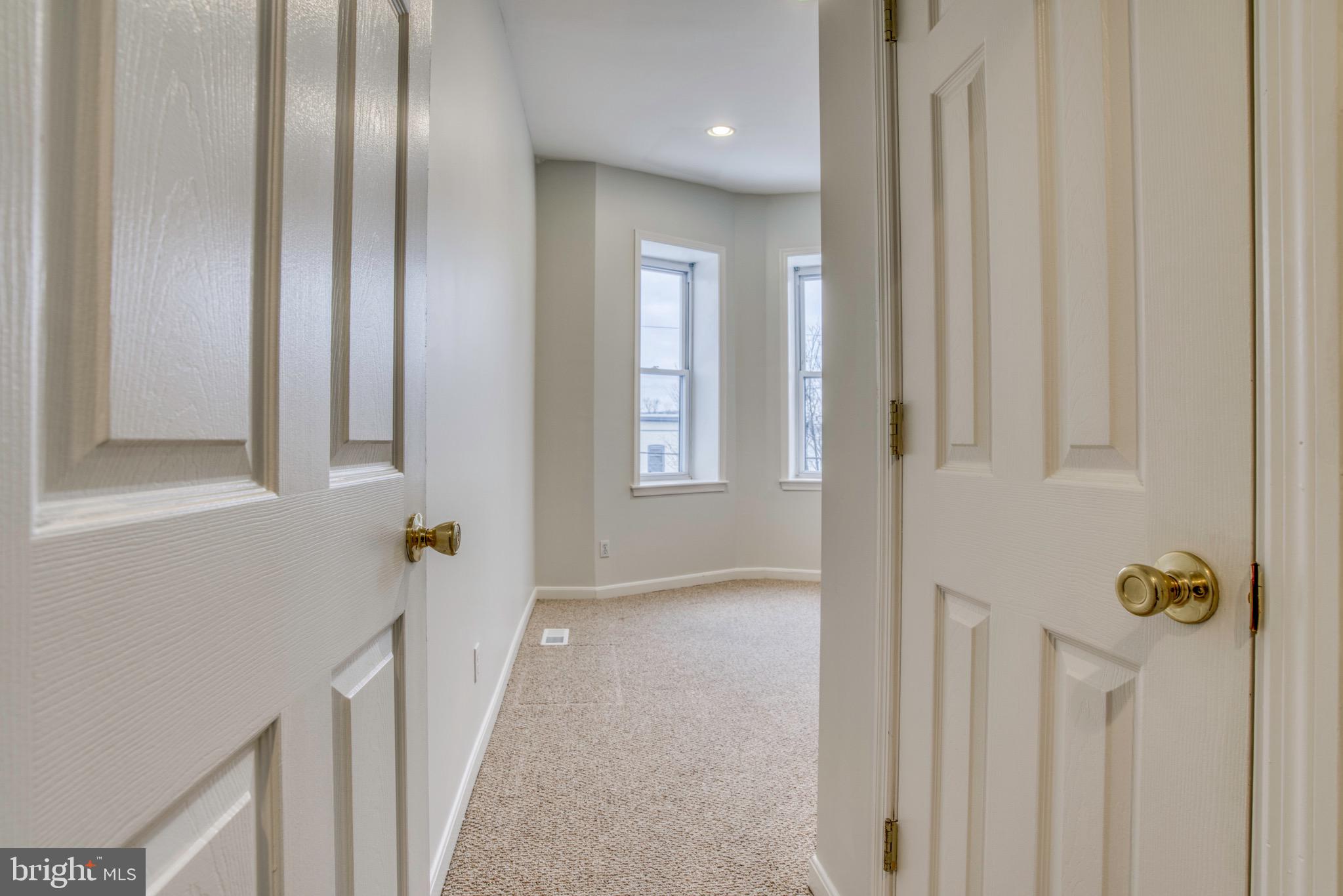 HAMPDEN HISTORIC DISTRICT - Residential