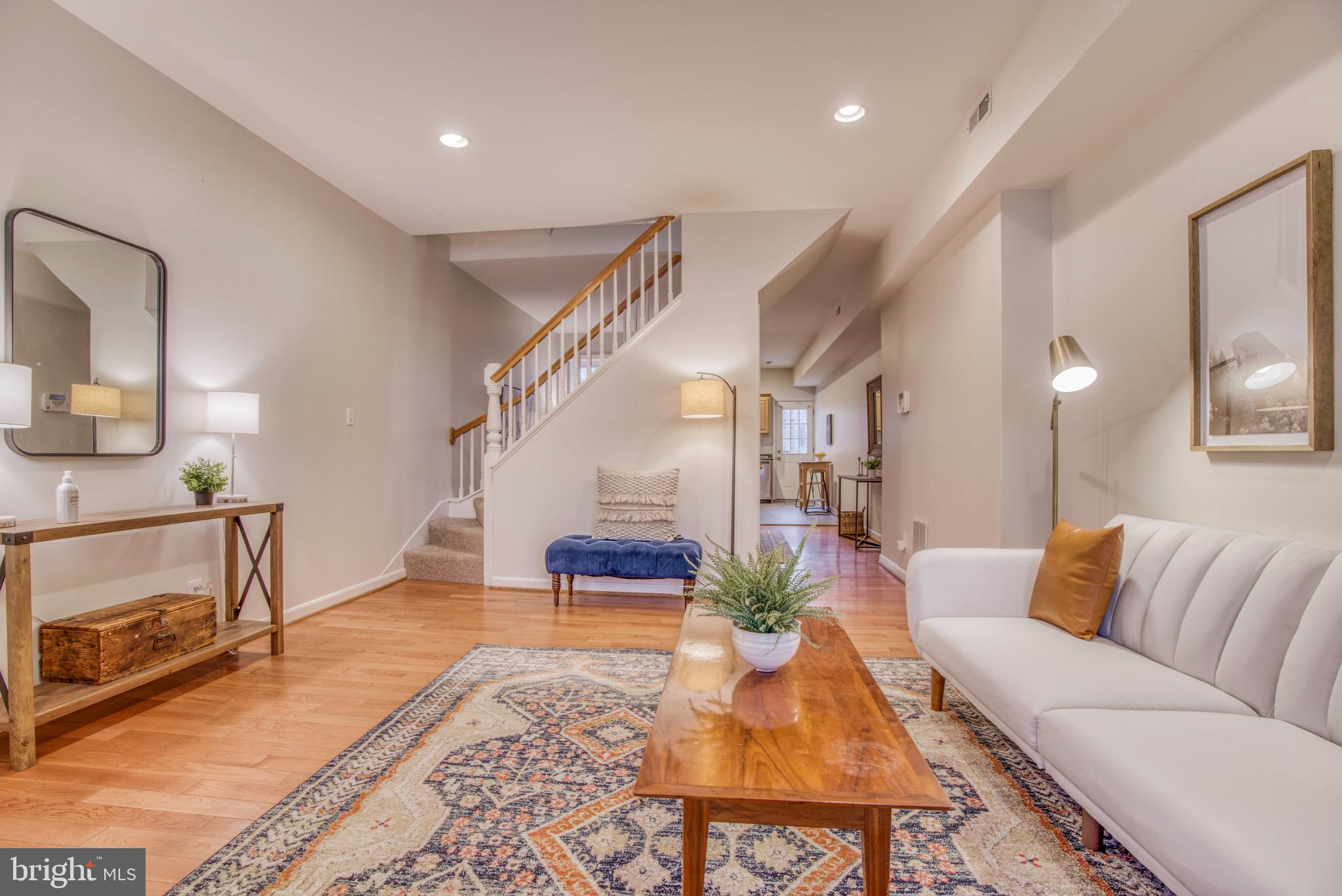 HAMPDEN HISTORIC DISTRICT - Residential