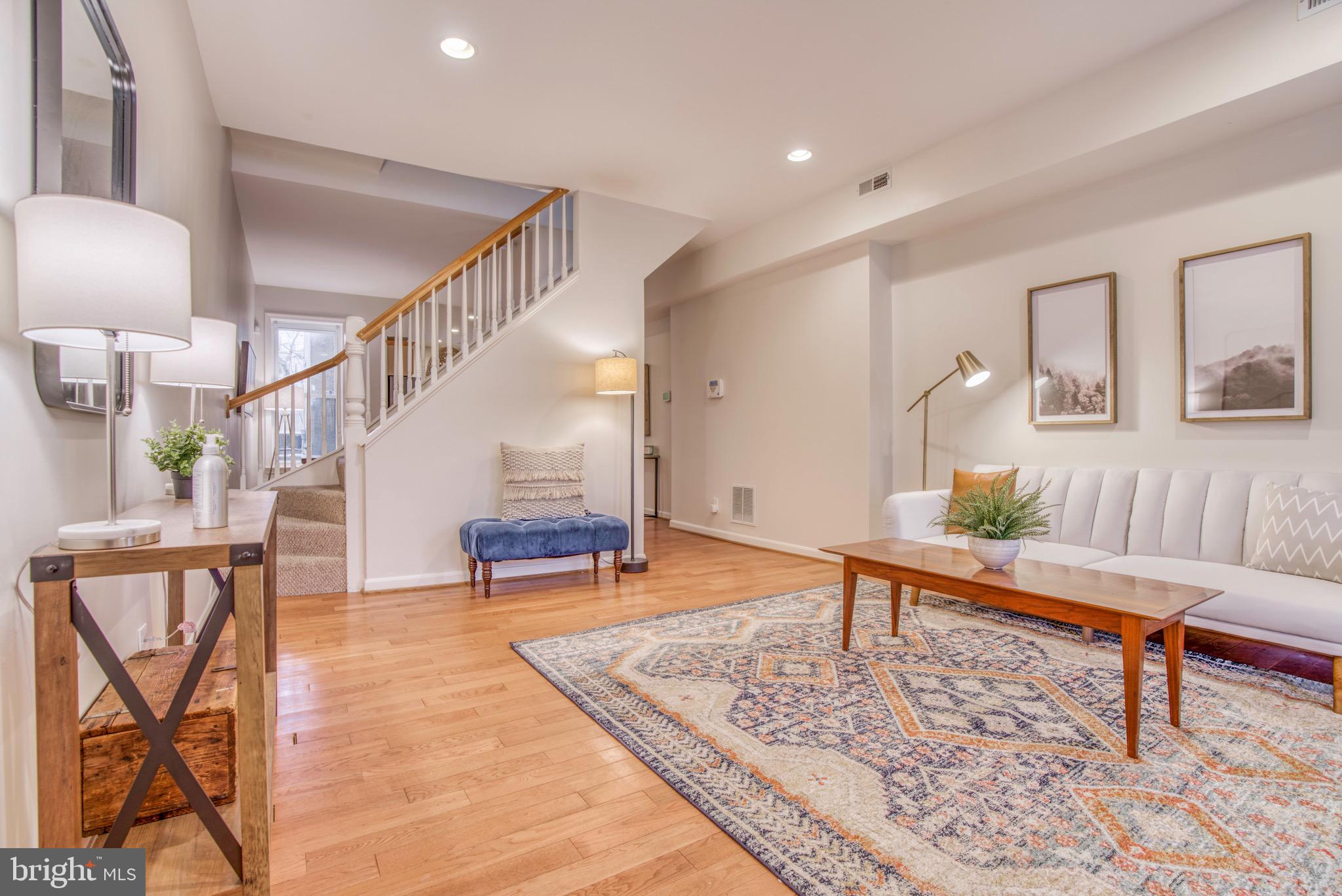 HAMPDEN HISTORIC DISTRICT - Residential