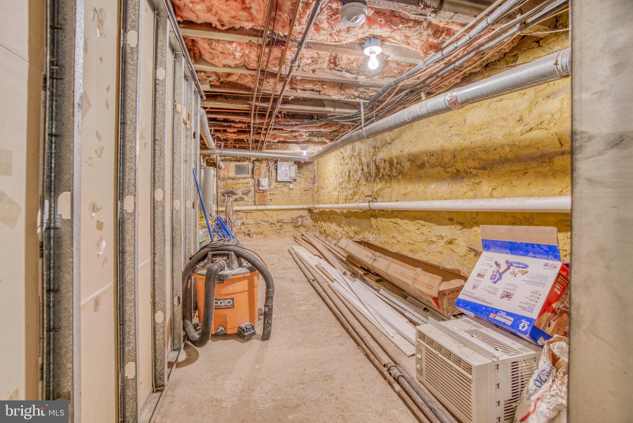 HAMPDEN HISTORIC DISTRICT - Residential