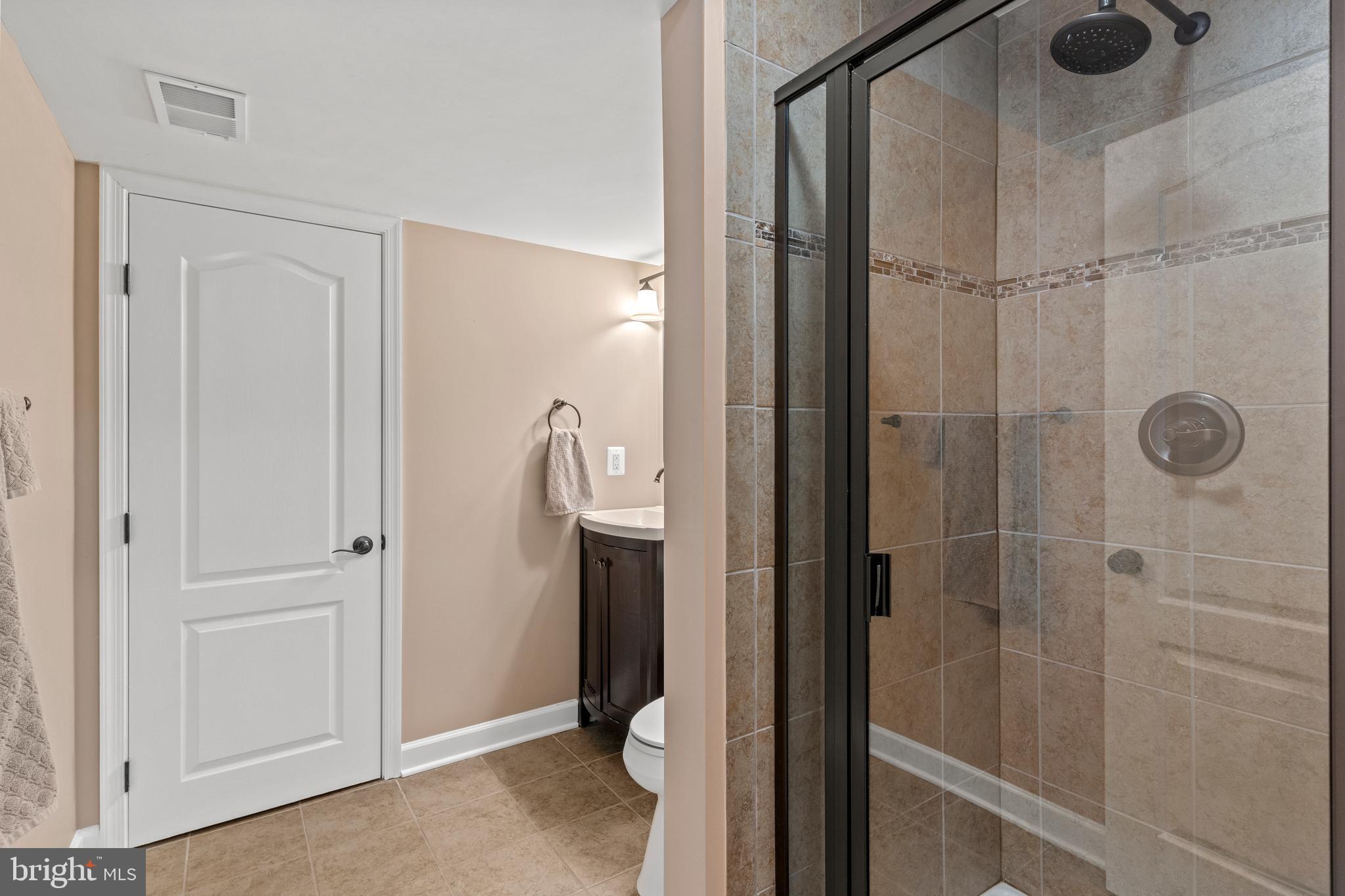 SOUTH RIDING - Residential