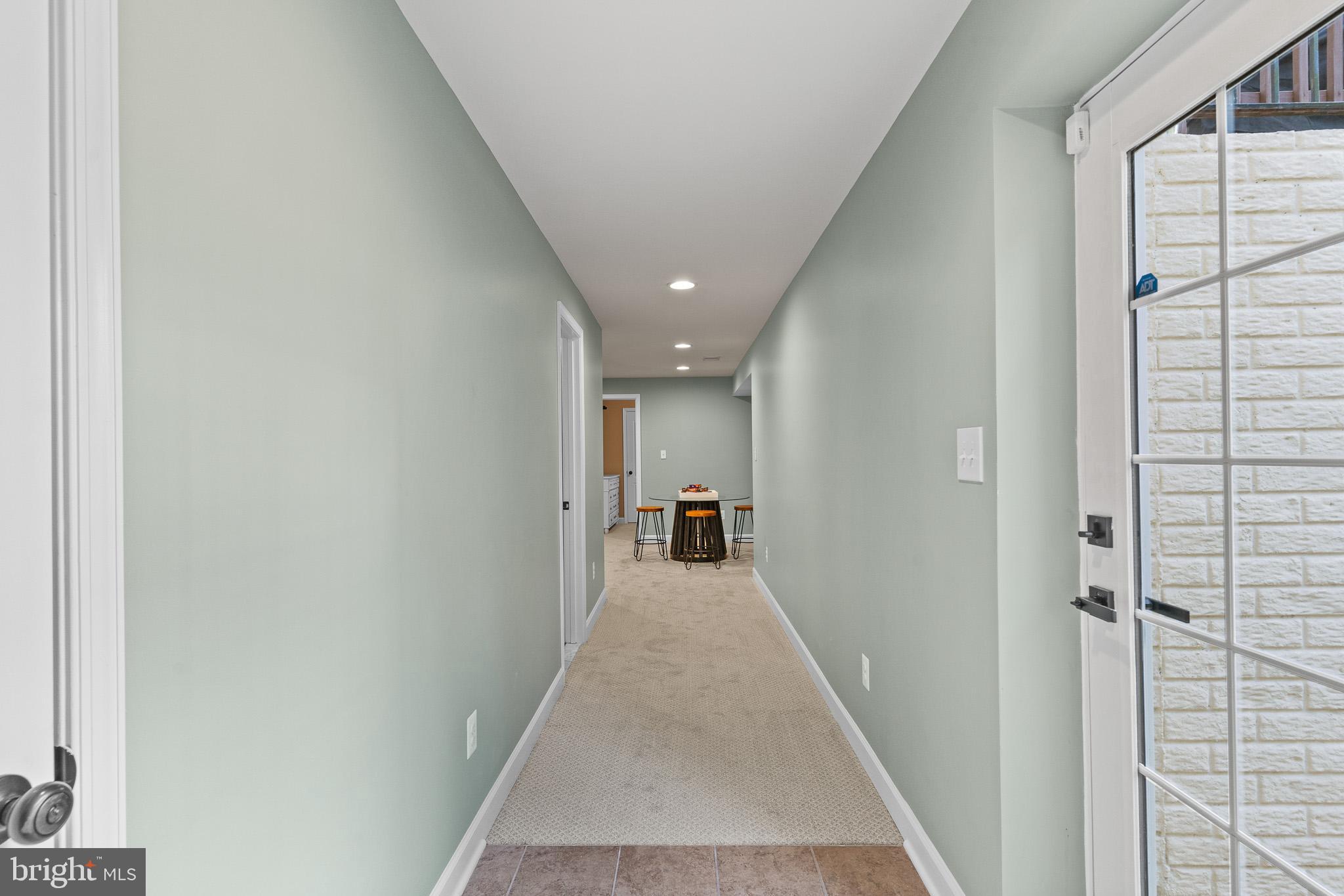 SOUTH RIDING - Residential