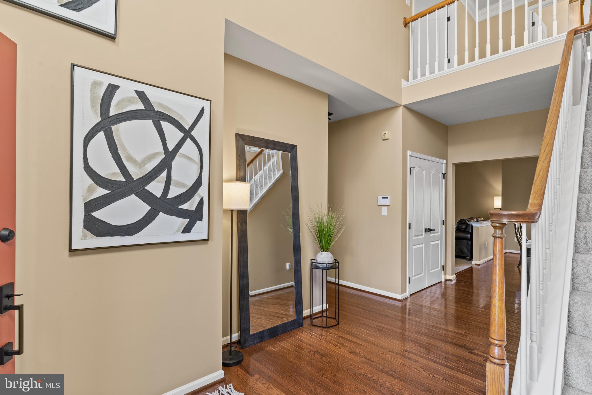 SOUTH RIDING - Residential