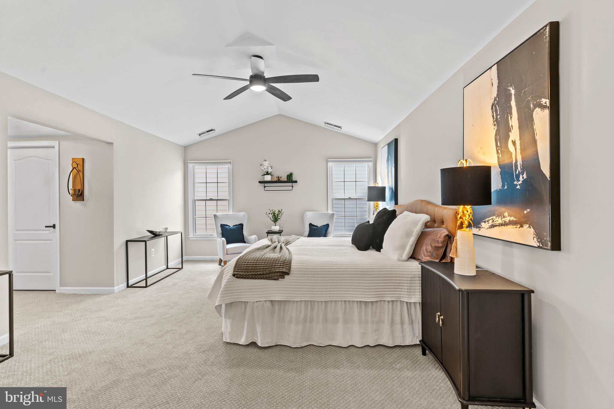 SOUTH RIDING - Residential