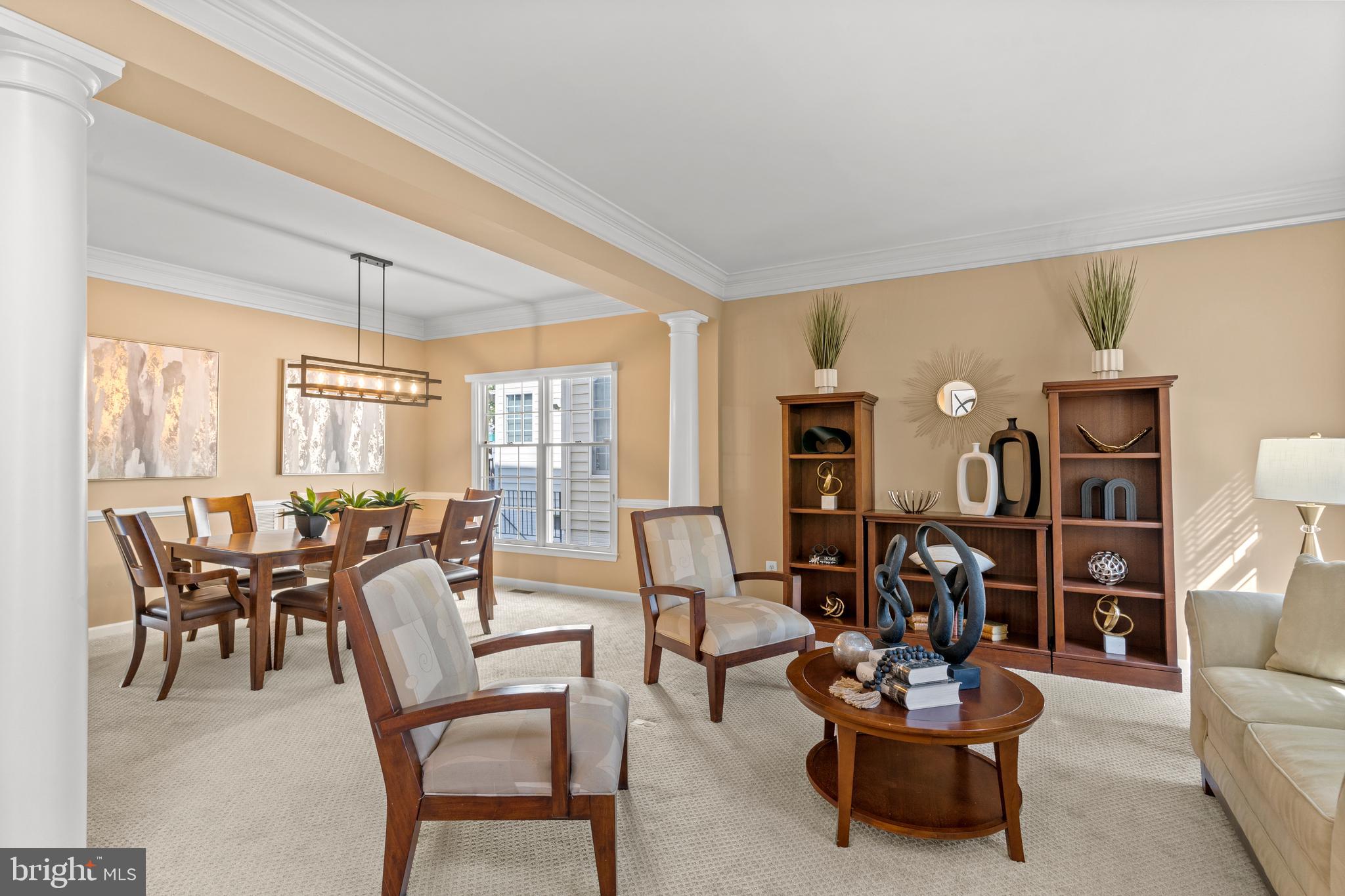 SOUTH RIDING - Residential