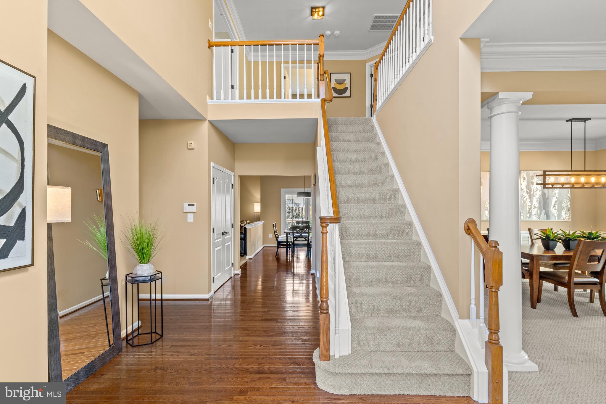 SOUTH RIDING - Residential