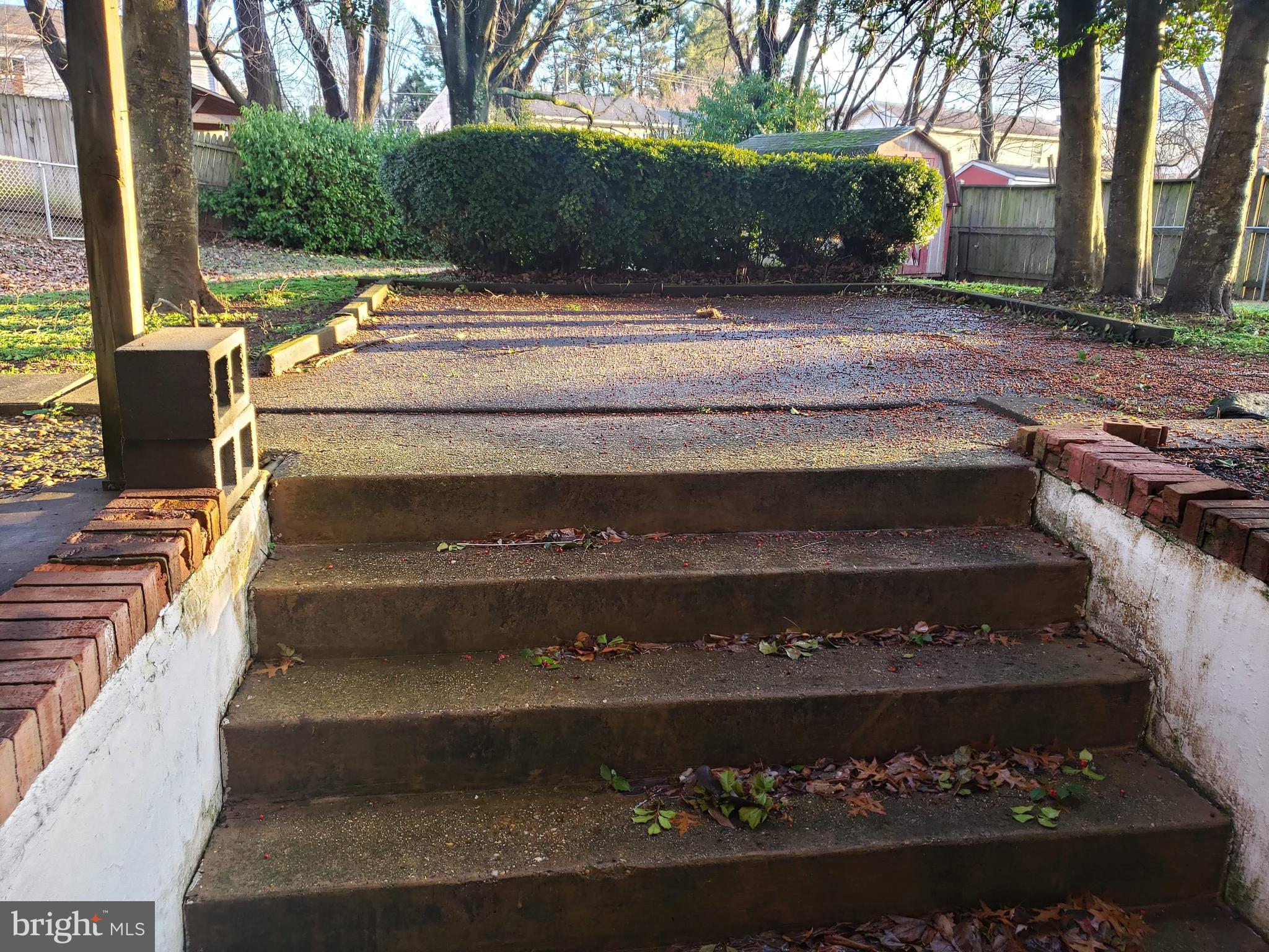 MARUMSCO HILLS - Residential Lease