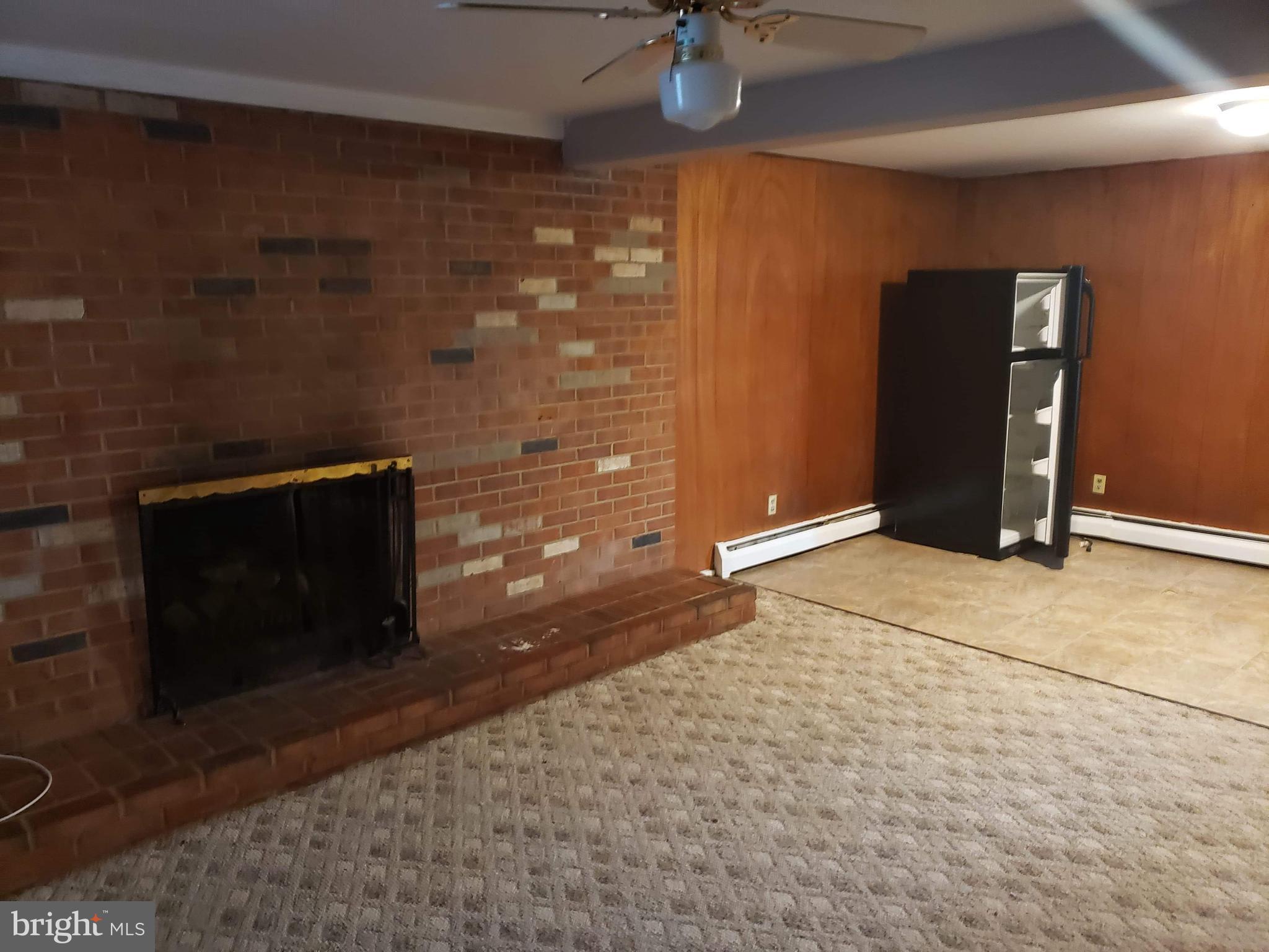 MARUMSCO HILLS - Residential Lease