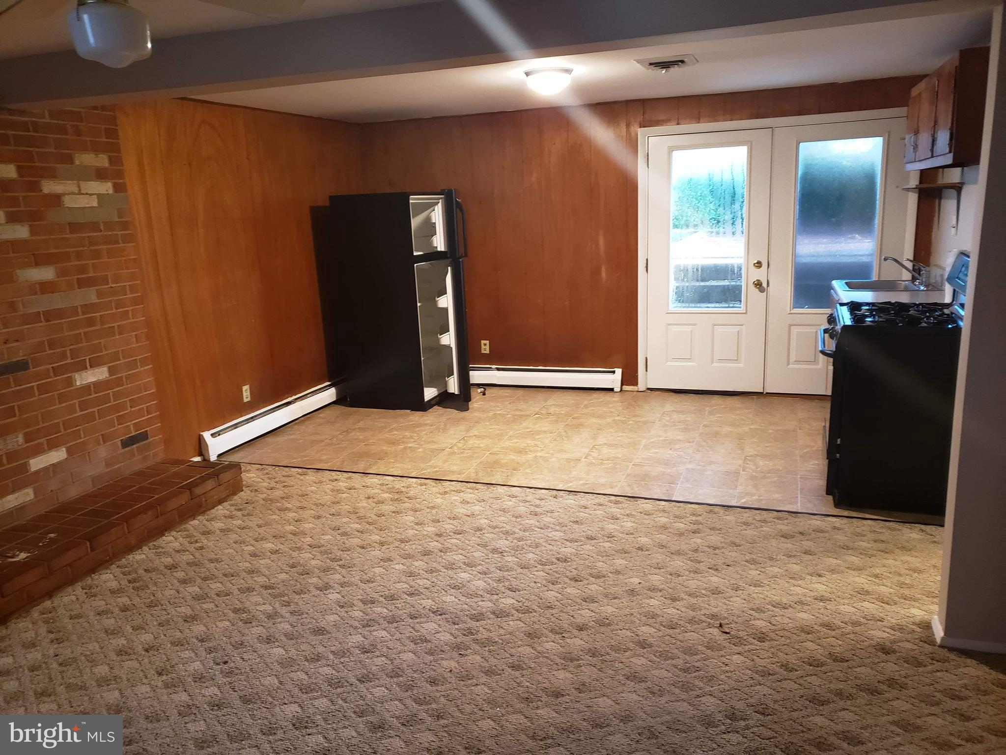 MARUMSCO HILLS - Residential Lease