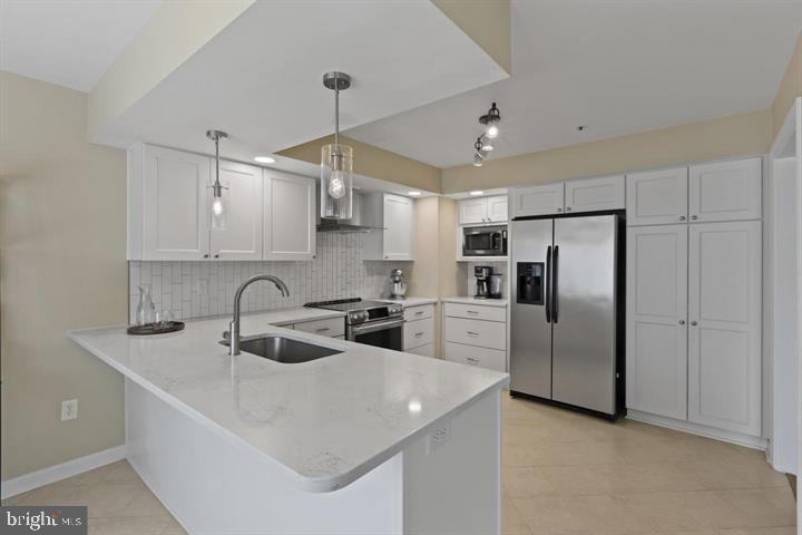 THE GREENS AT FAIRWAY HILLS - Residential