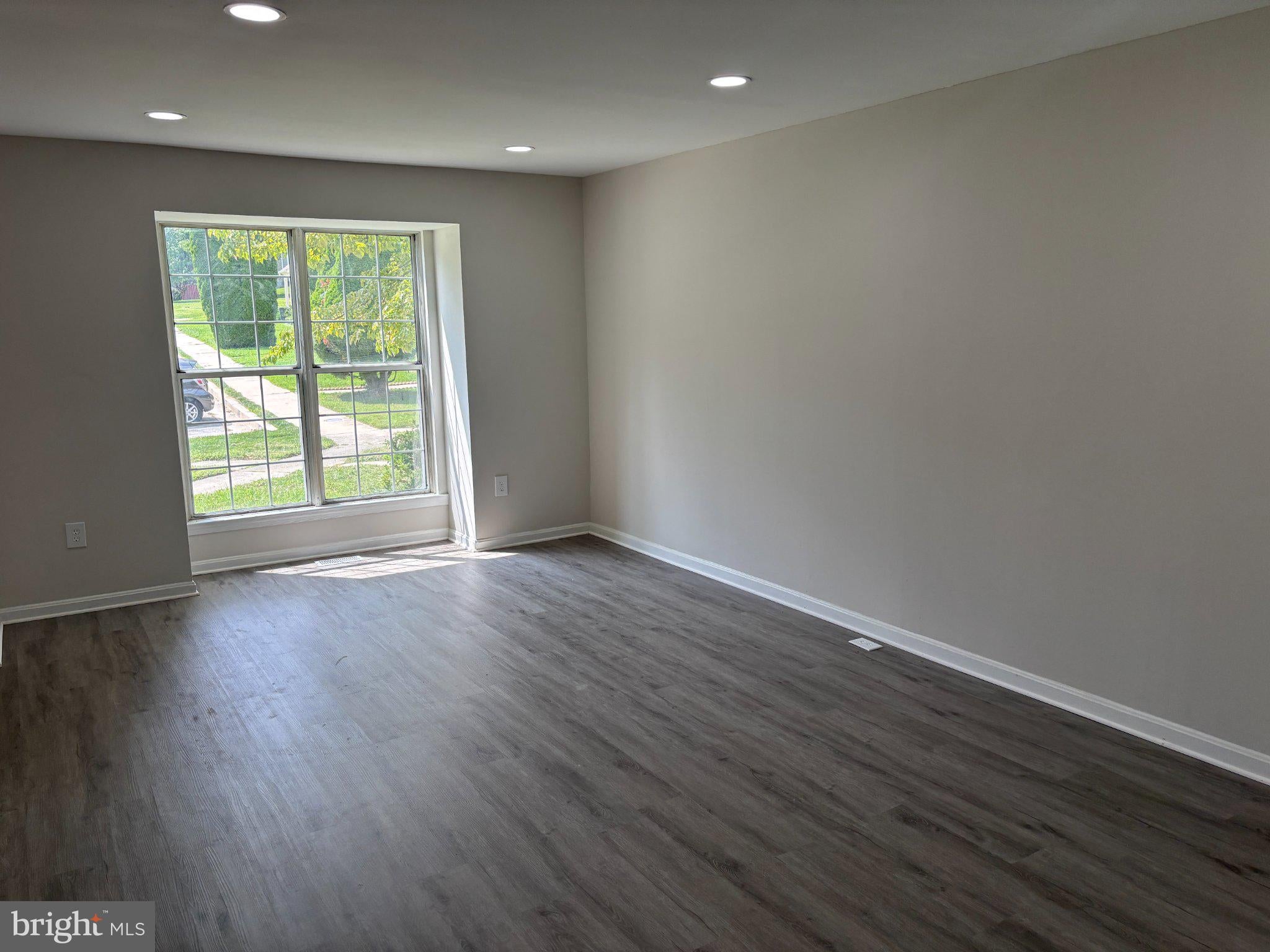 18 HIDDENCREEK COURT