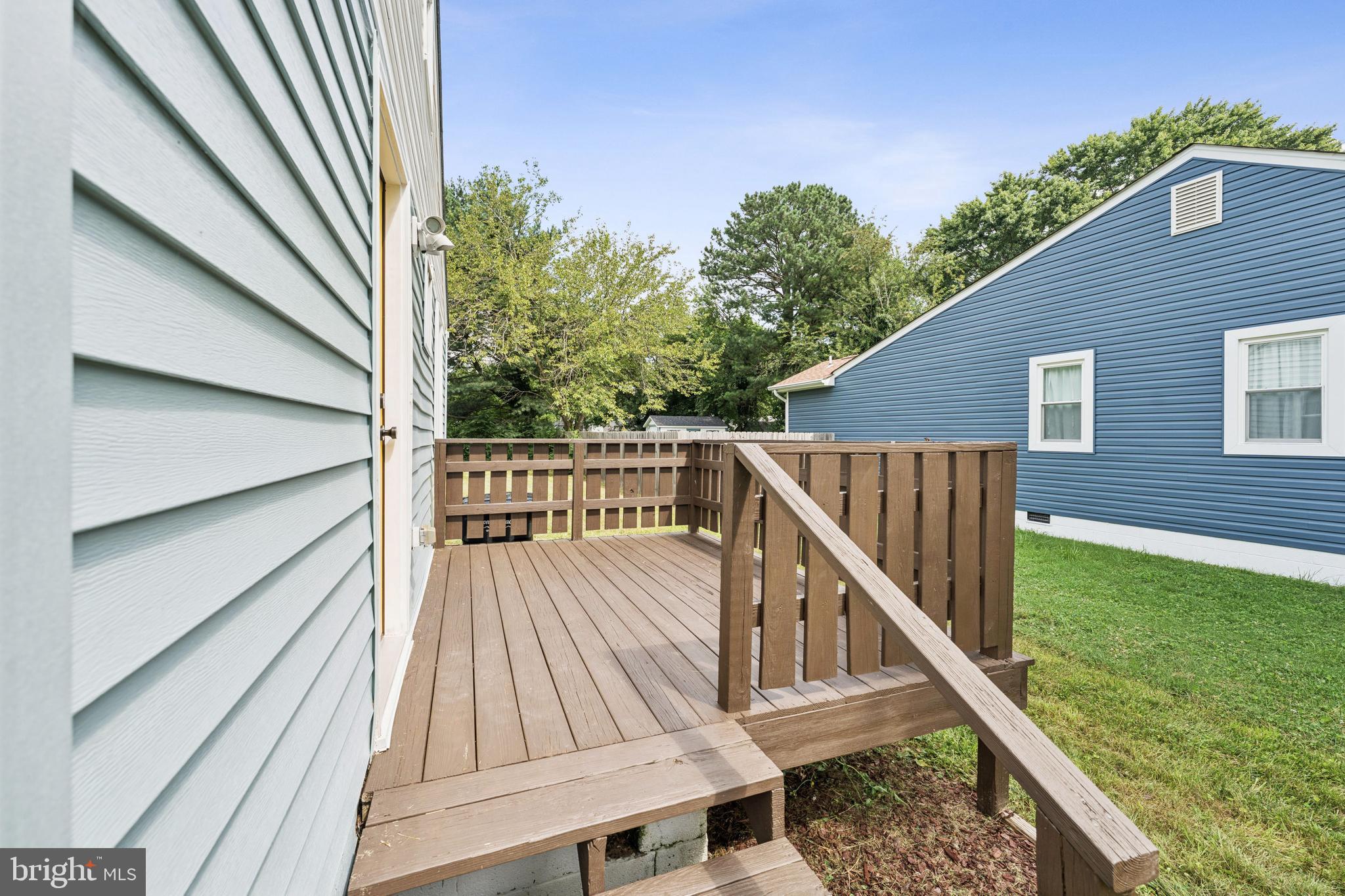 BLUFF POINT - Residential