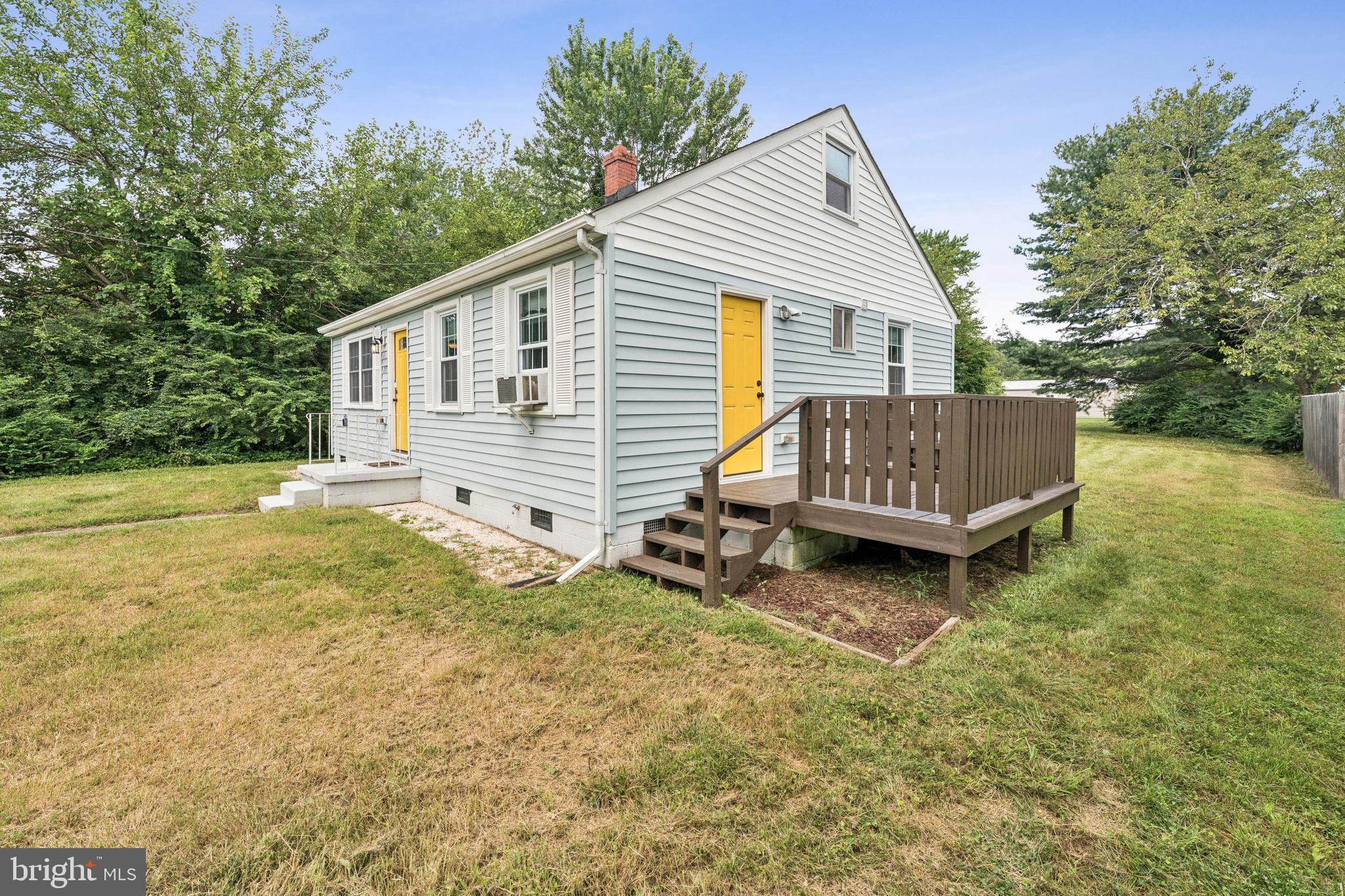 BLUFF POINT - Residential