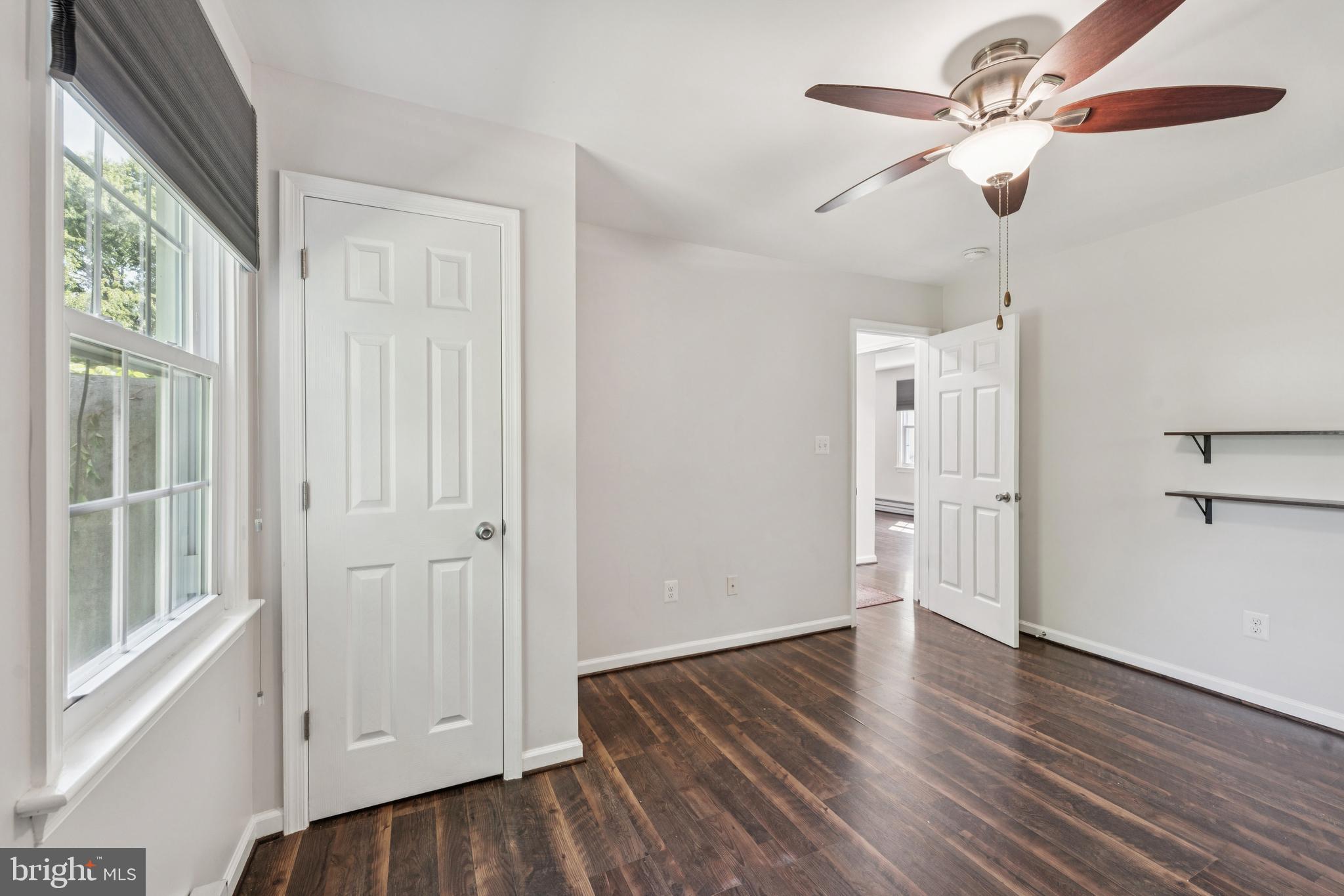 BLUFF POINT - Residential