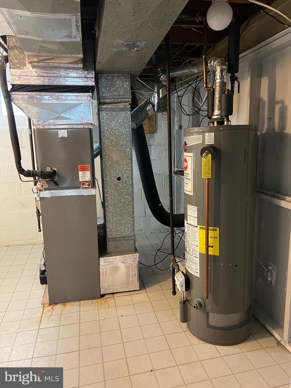 VIRGINIA HILLS - Residential Lease