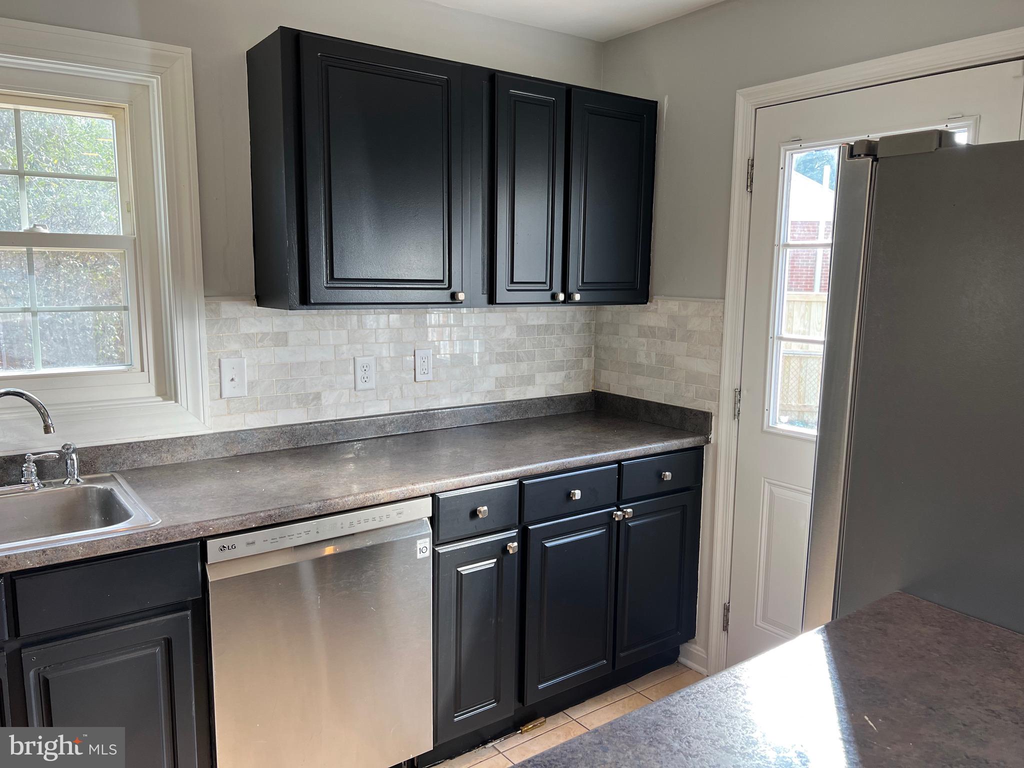 VIRGINIA HILLS - Residential Lease