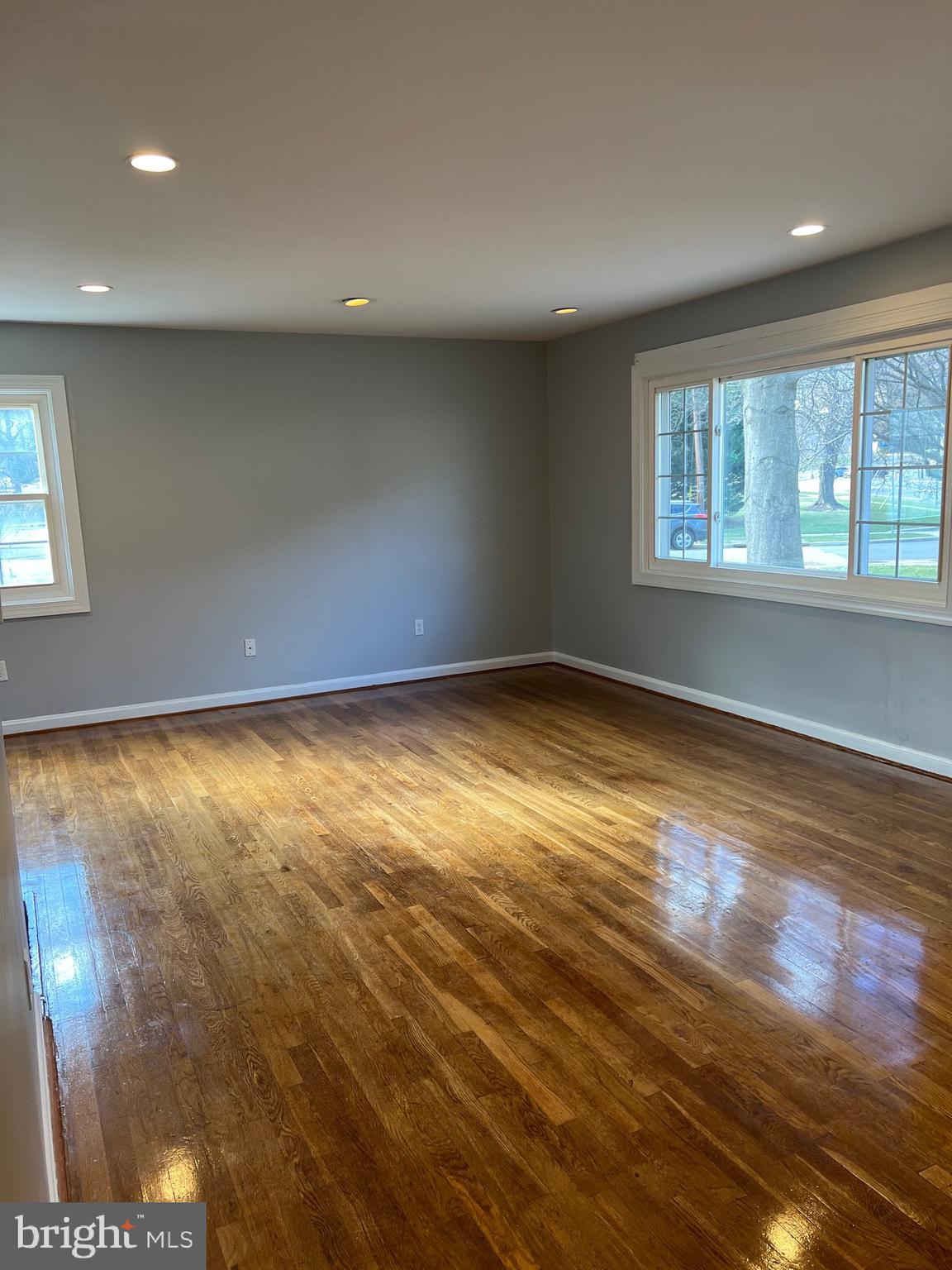 VIRGINIA HILLS - Residential Lease