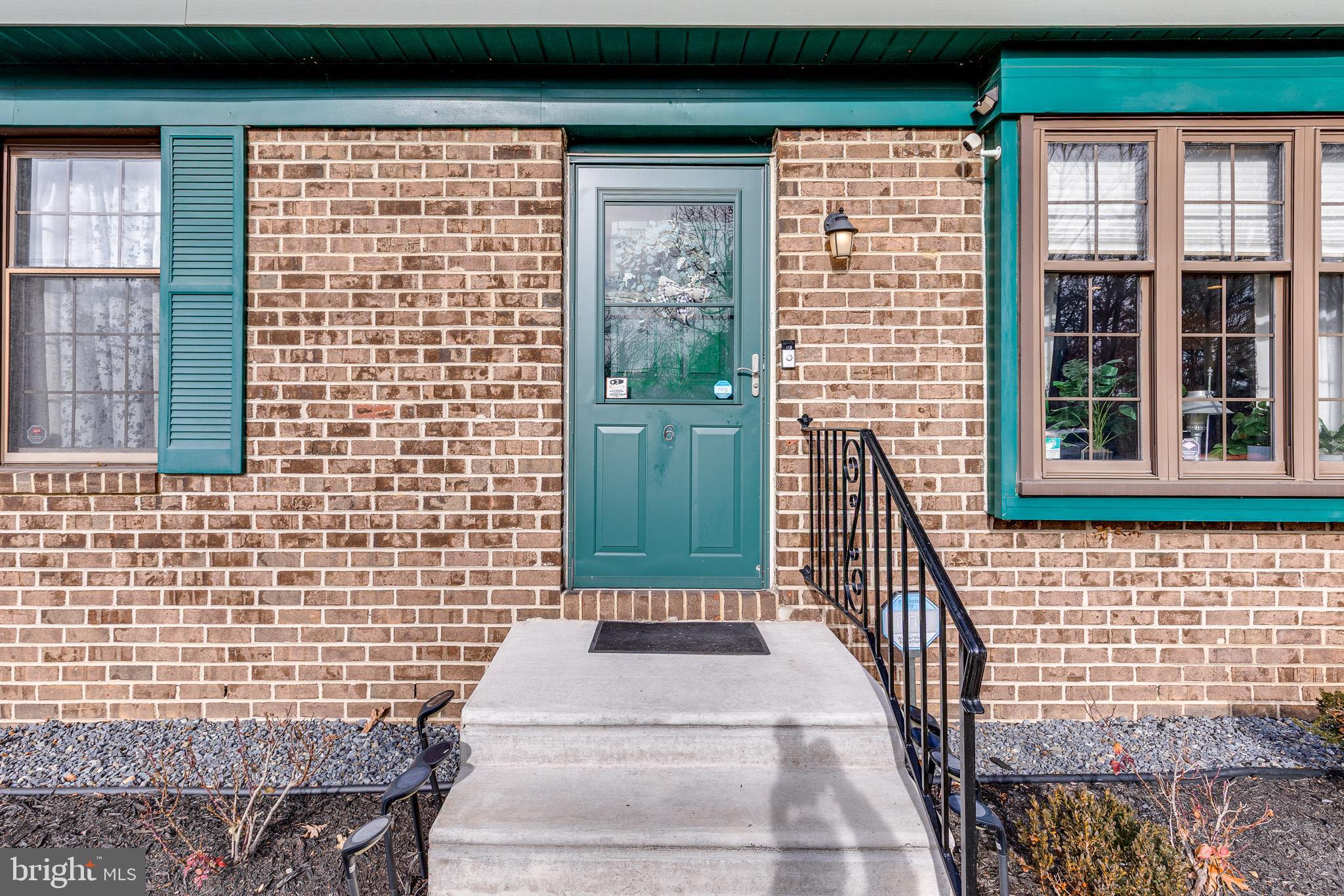 6 CARTER BRAXTON BLDG