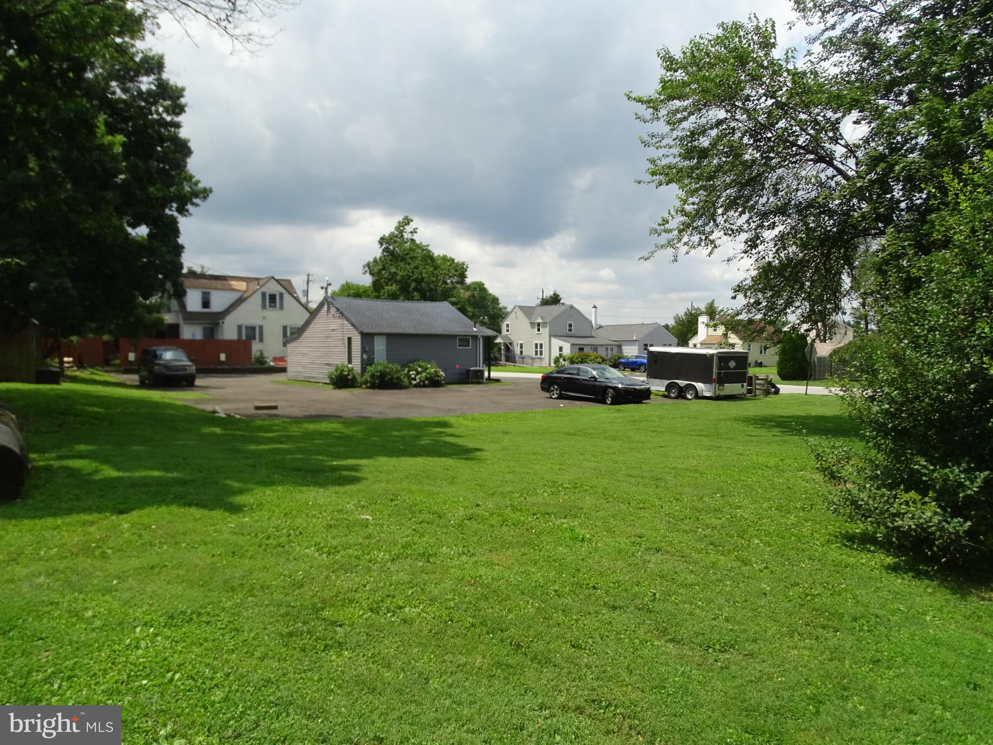 FEASTERVILLE HGTS - Residential Income