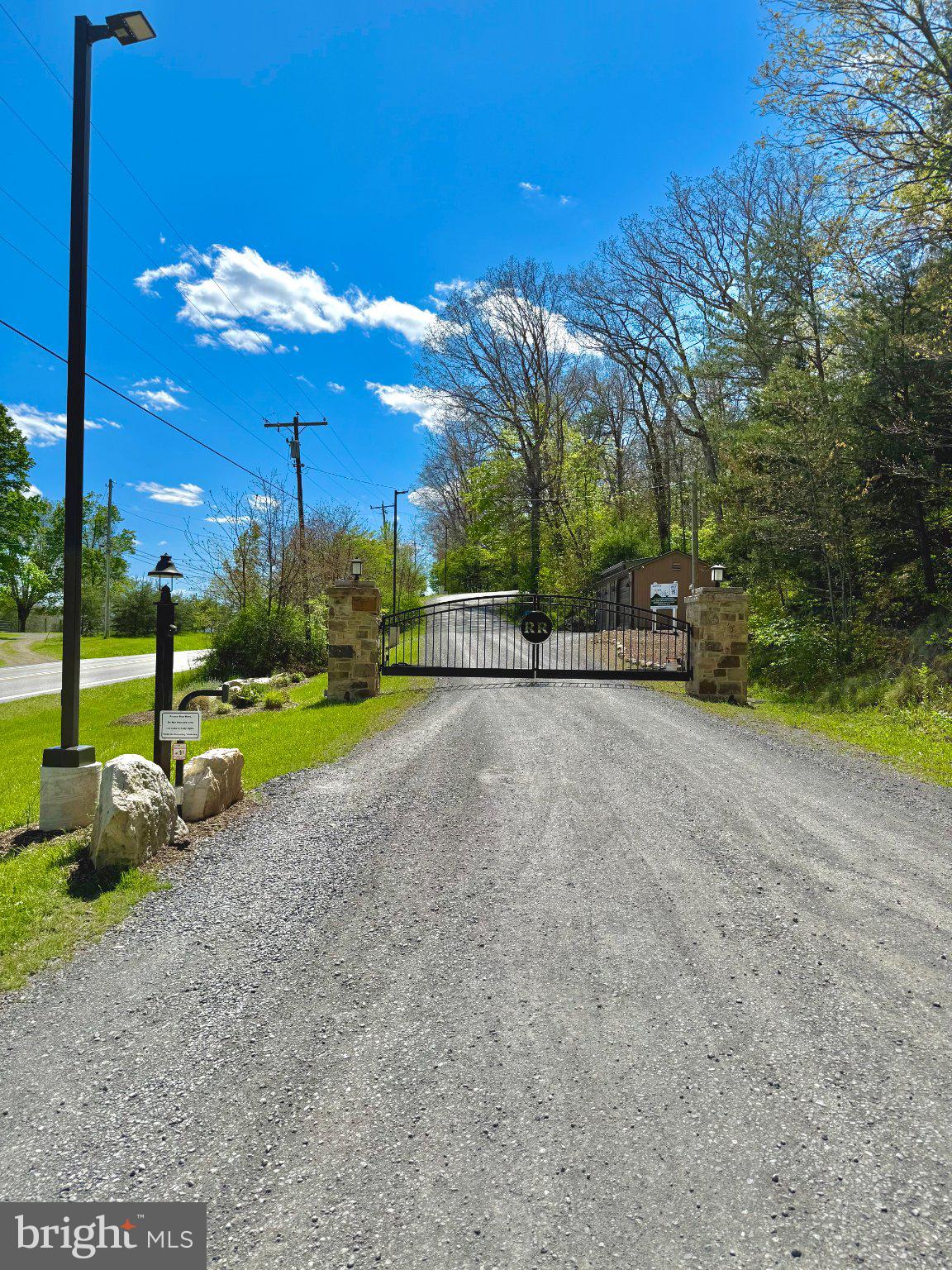 RIVER RIDGE - Land