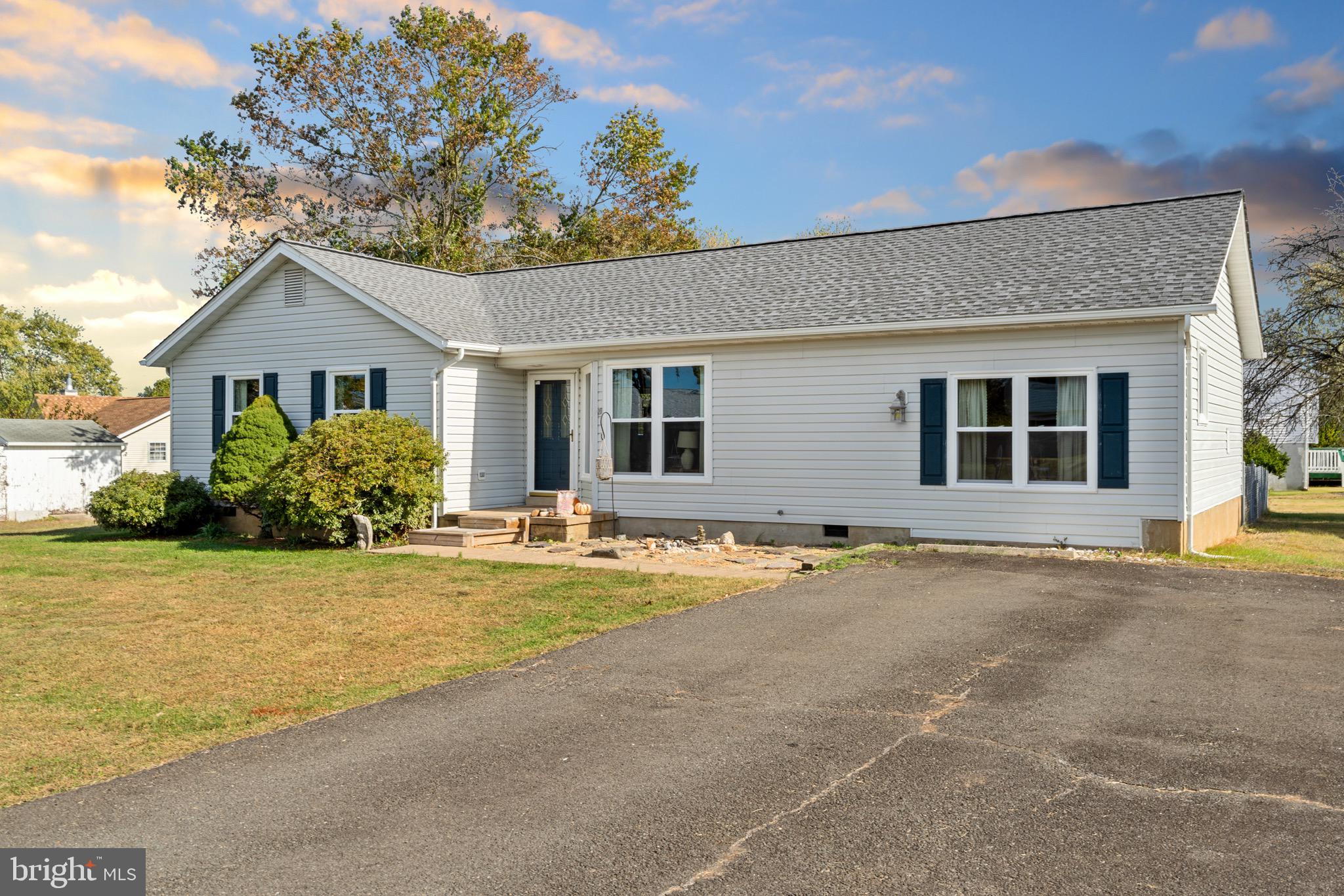 EDGEWOOD EAST SEC B - Residential