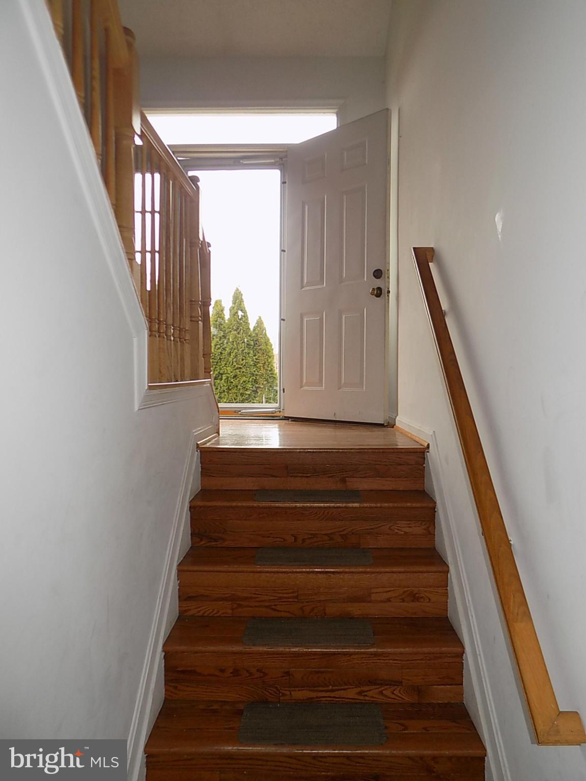 GREENMONT - Residential Lease