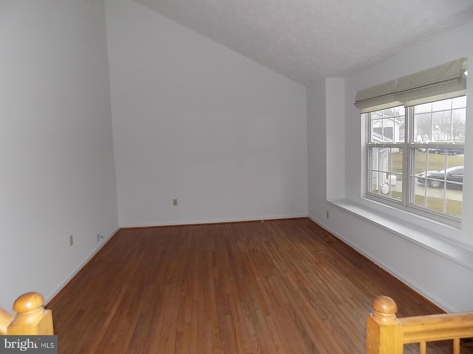 GREENMONT - Residential Lease