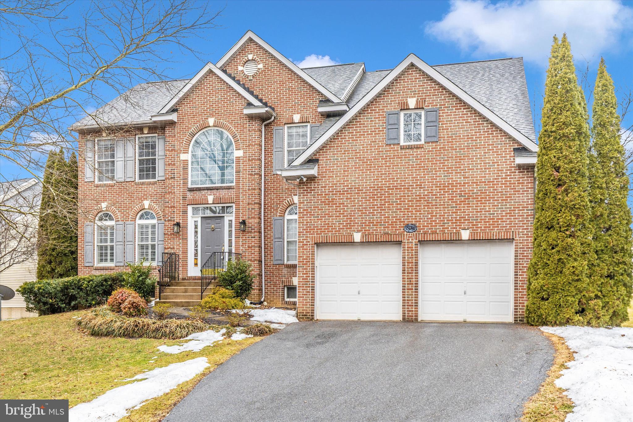 CREEKSIDE PARK - Residential