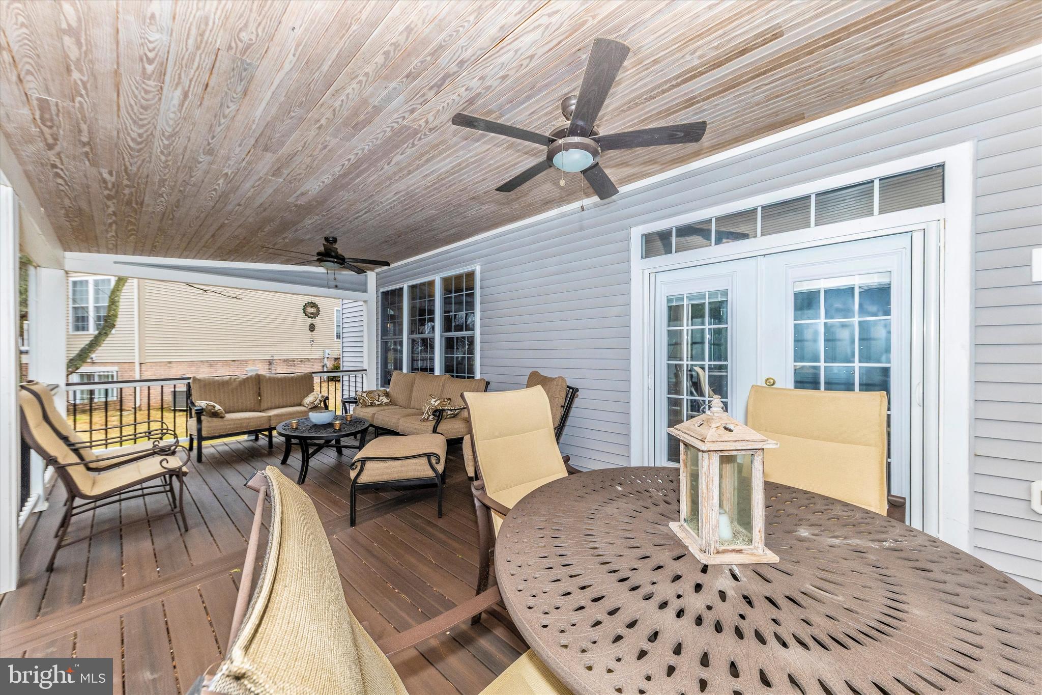 CREEKSIDE PARK - Residential