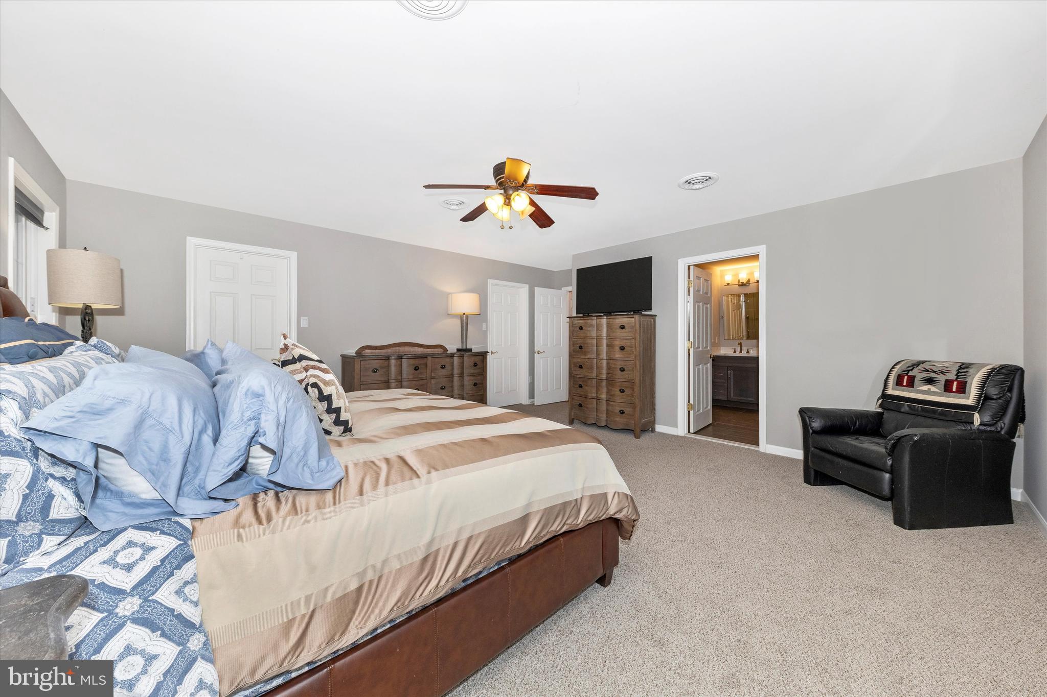 CREEKSIDE PARK - Residential