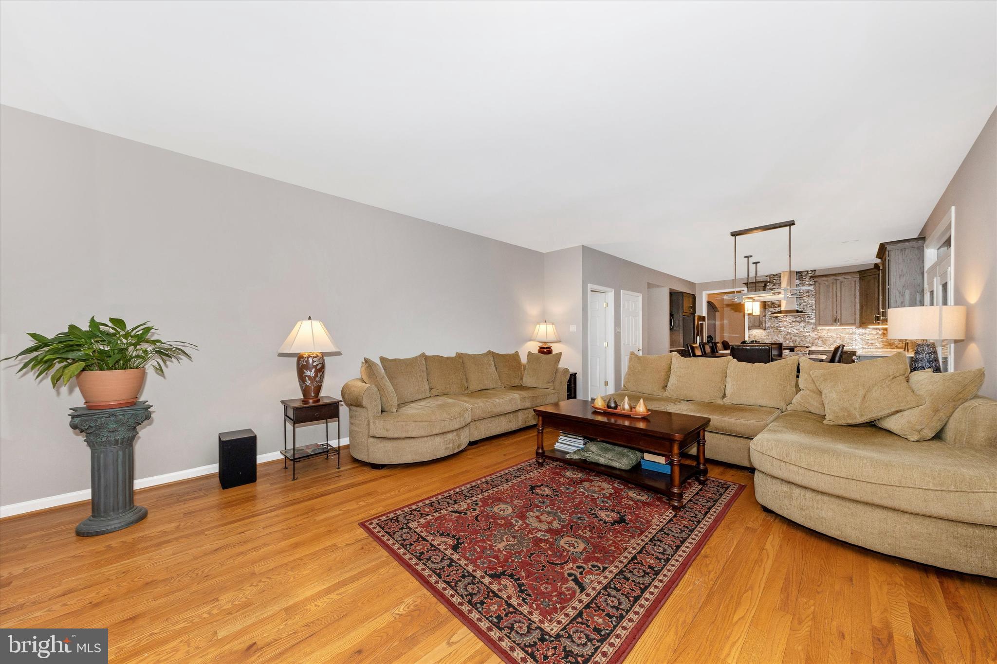 CREEKSIDE PARK - Residential