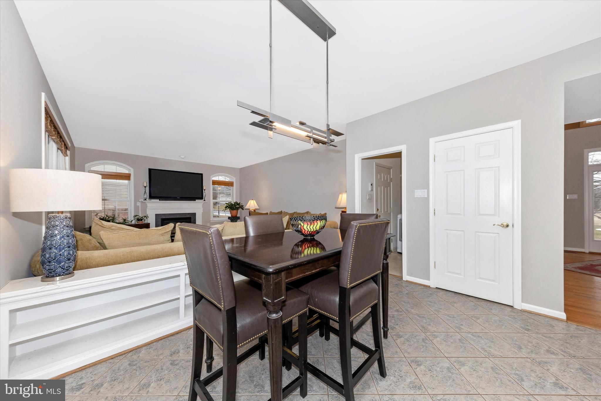 CREEKSIDE PARK - Residential