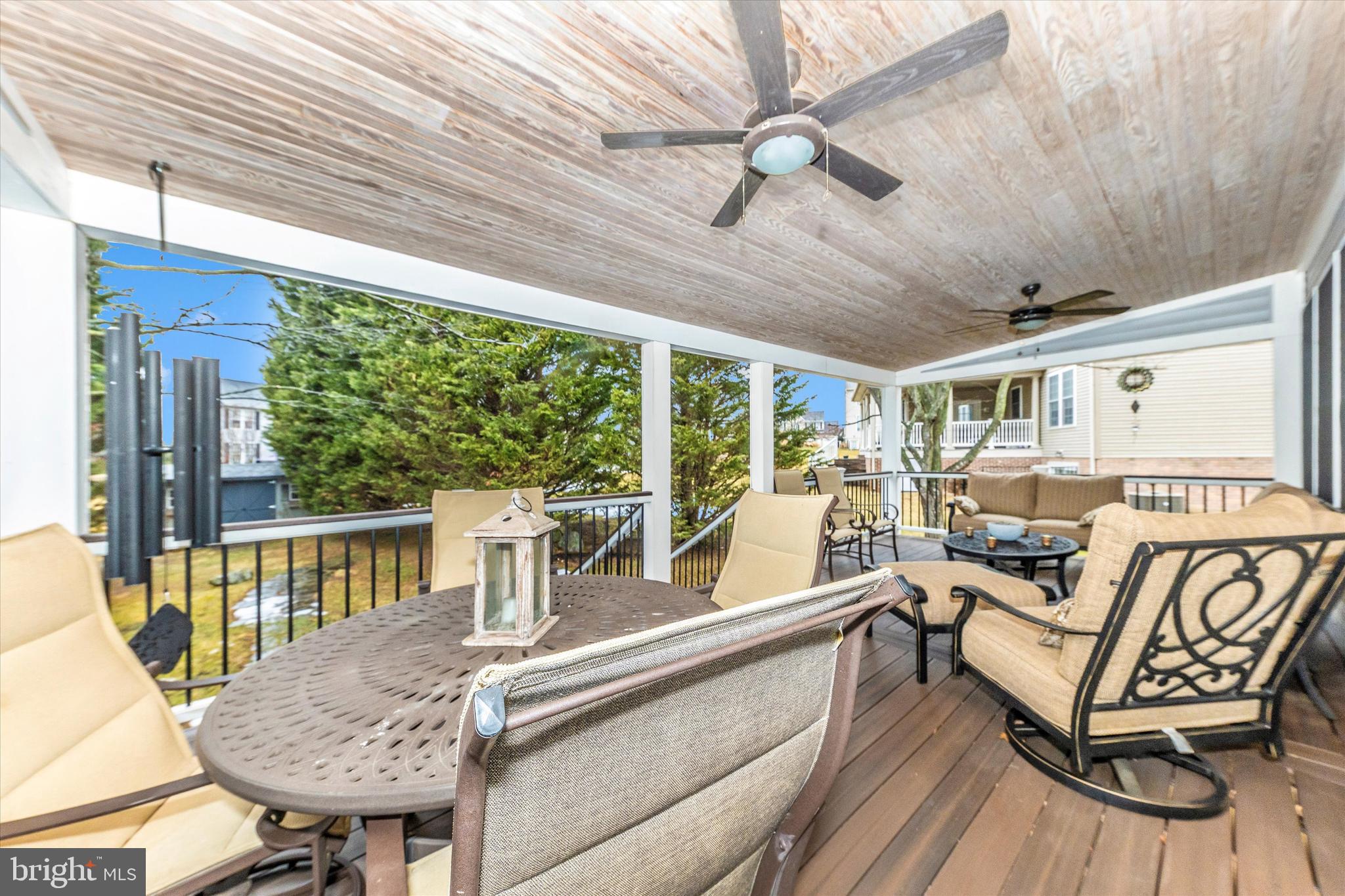 CREEKSIDE PARK - Residential