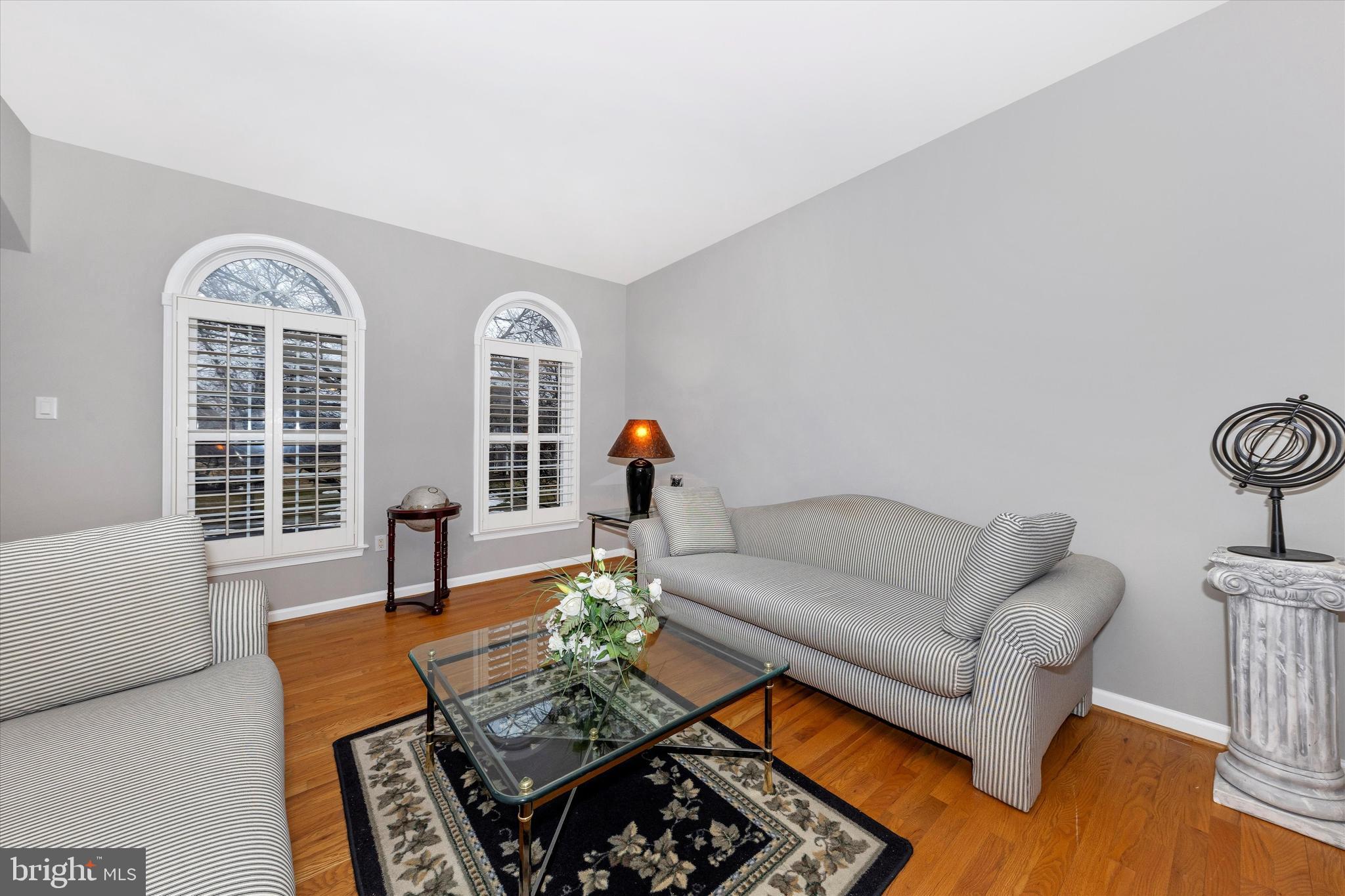 CREEKSIDE PARK - Residential