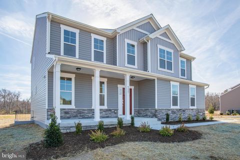 Property photo of 2107 Warrenton Road, Fredericksburg, VA 22406