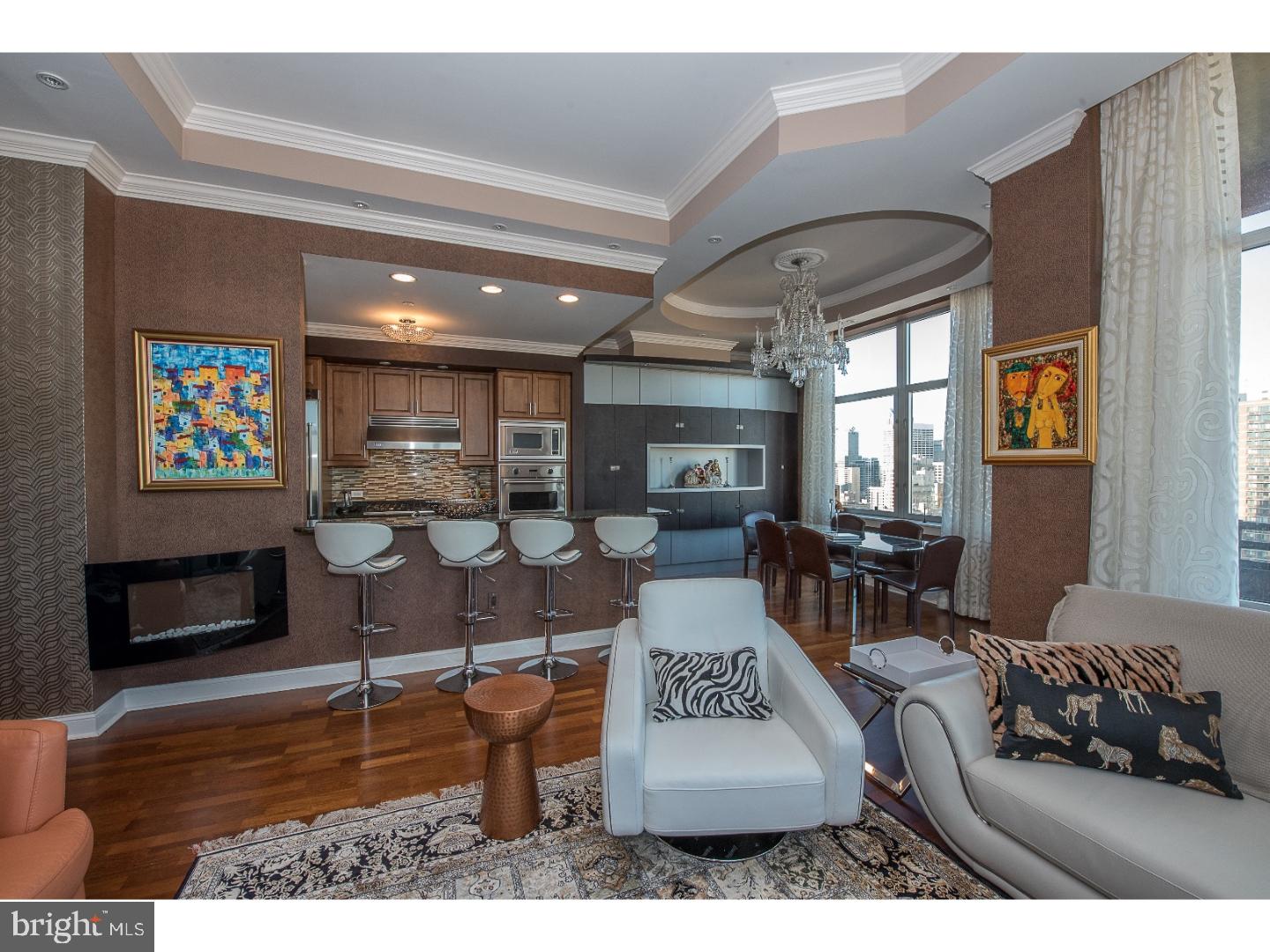 SYMPHONY HOUSE - Residential