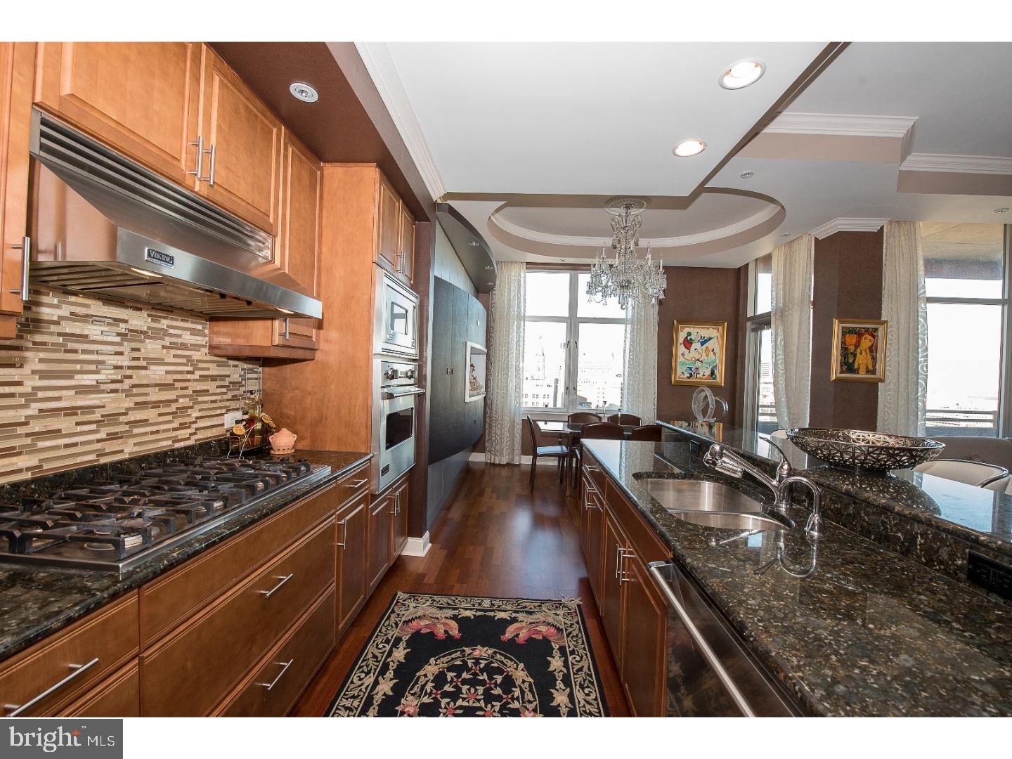 SYMPHONY HOUSE - Residential