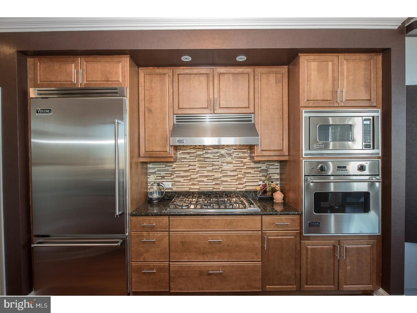 SYMPHONY HOUSE - Residential