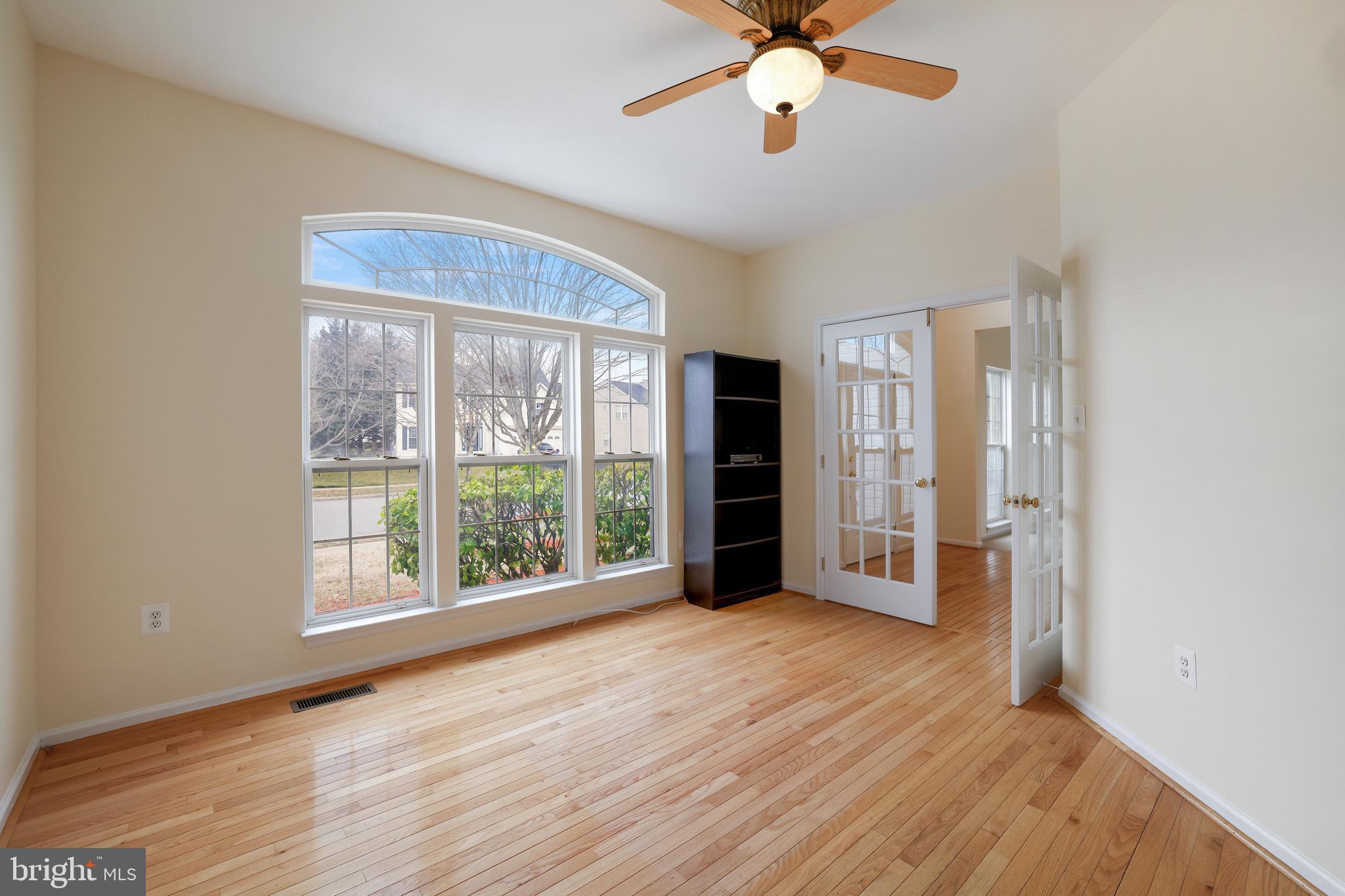 MITCHELLVILLE EAST - Residential