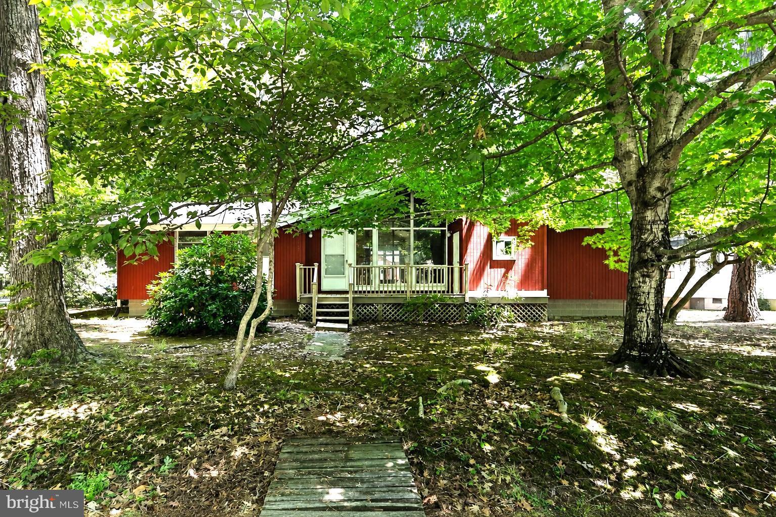 25 SEABREEZE ROAD