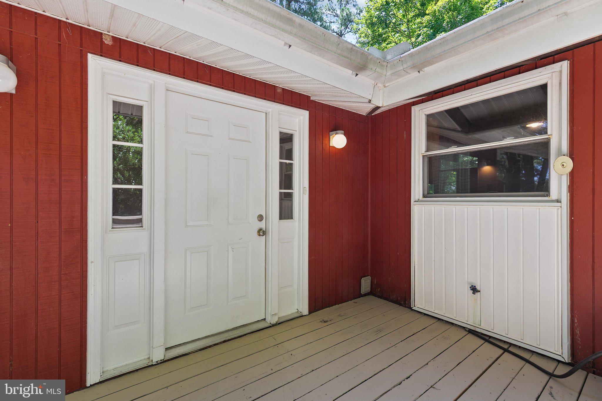25 SEABREEZE ROAD
