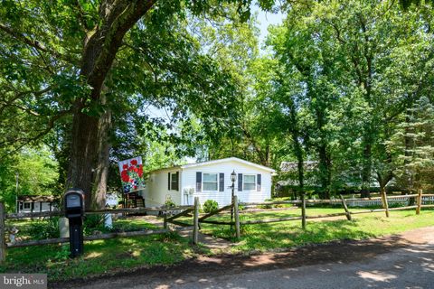 443 NEW YORK AVENUE PASADENA MD 21122