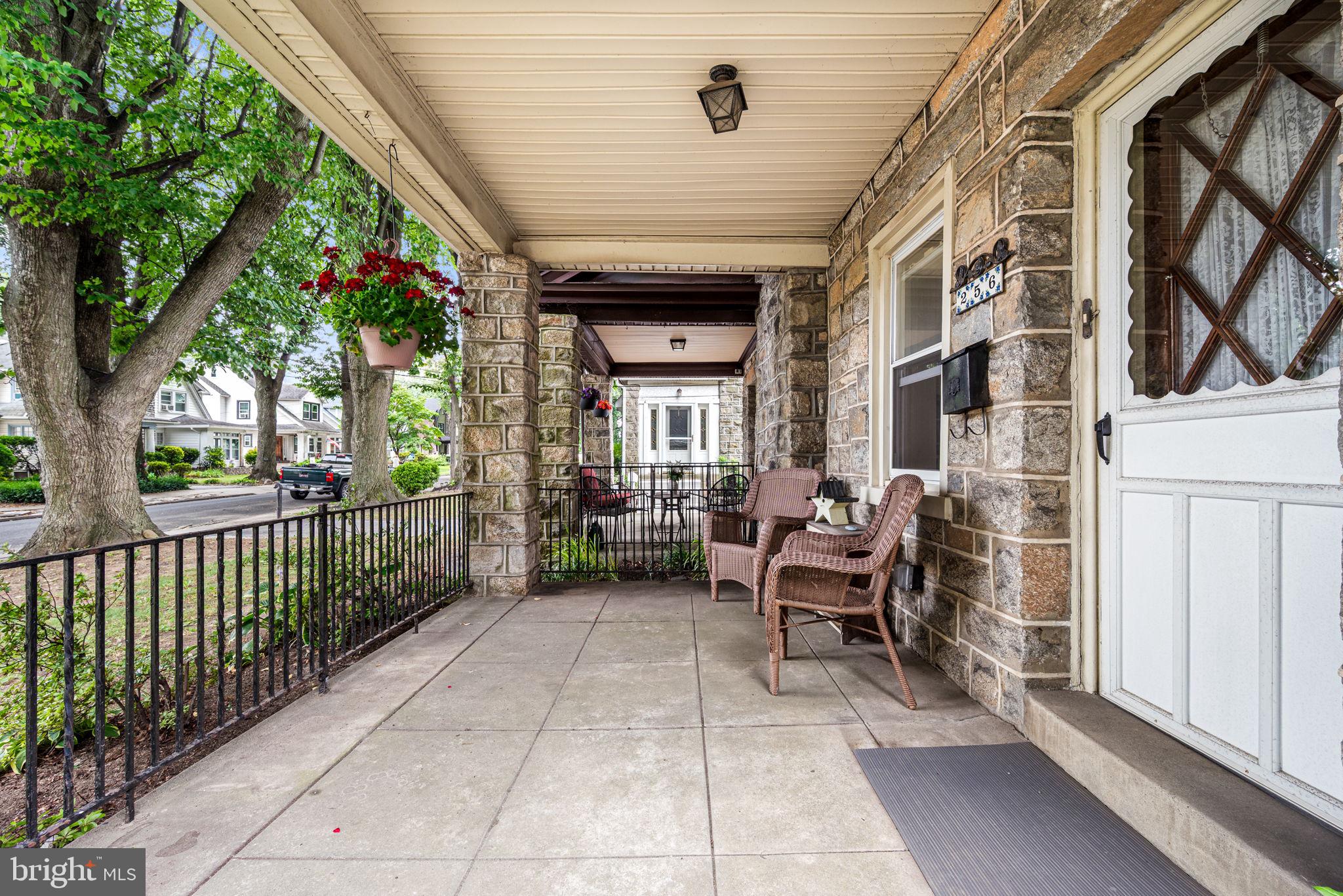 256 BALLYMORE ROAD