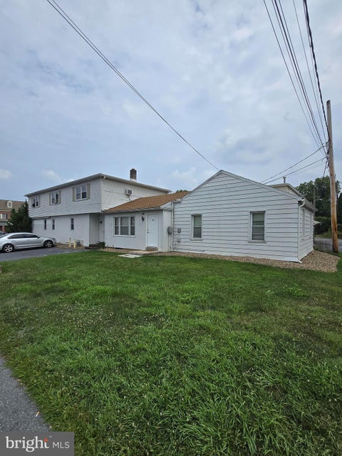 Photo for 4713 QUEEN STREET