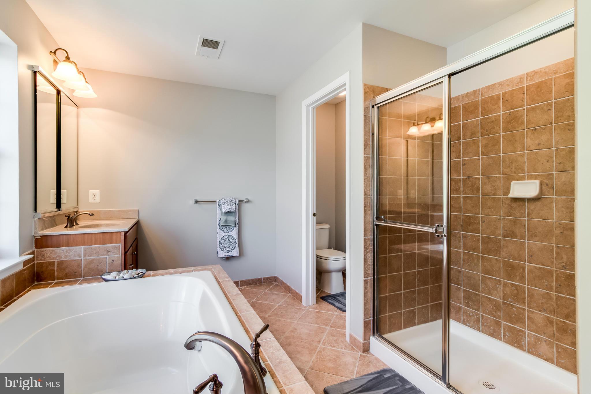 SOUTH RIDING - Residential