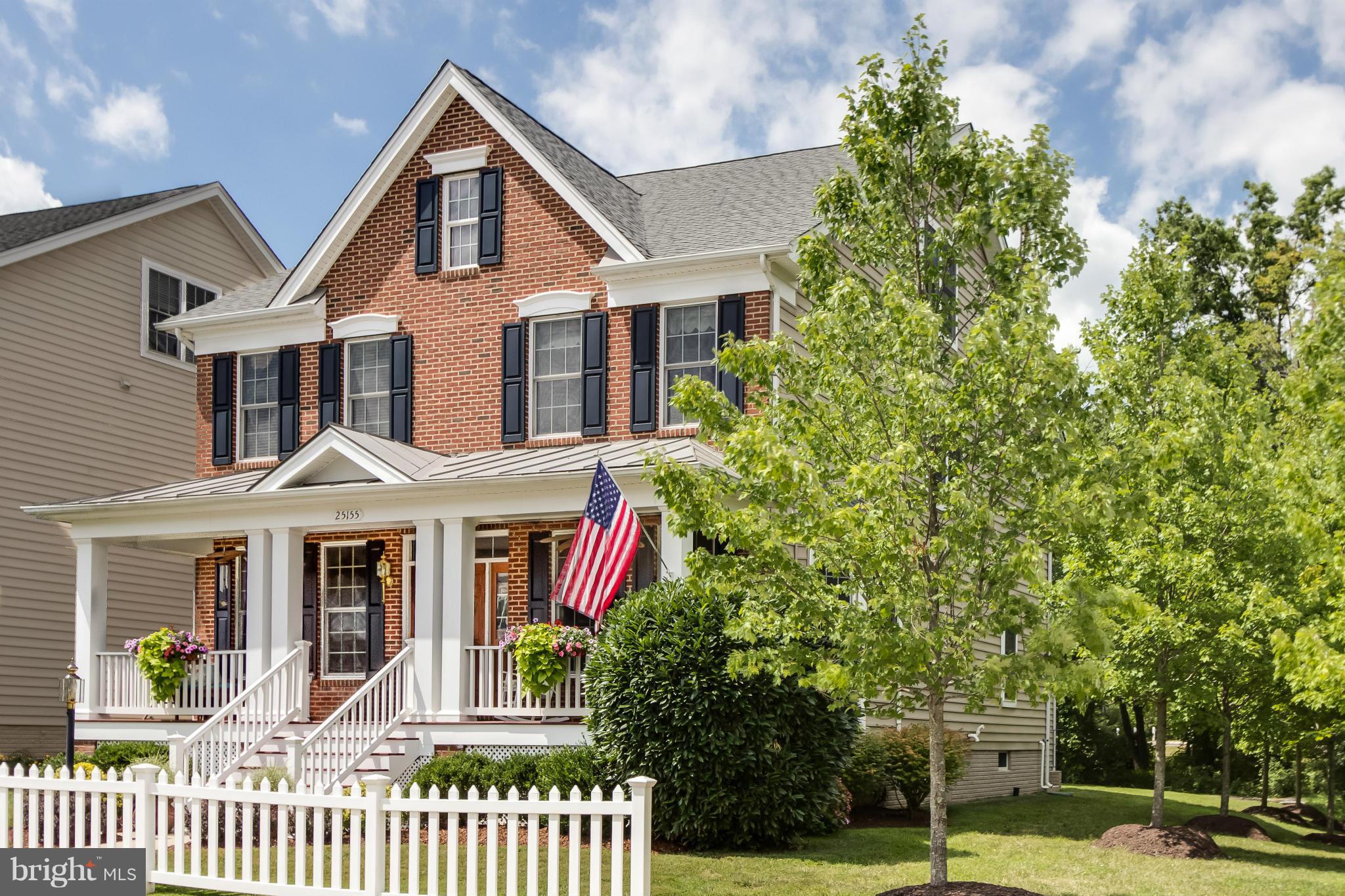 SOUTH RIDING - Residential